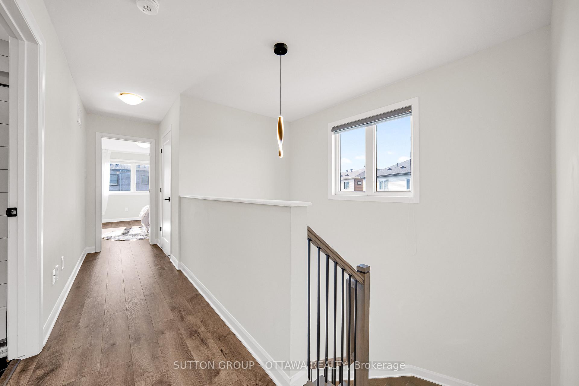 Photo 25 of 1006 Speedvale Court, Ottawa, Kanata - Kanata Lakes/Heritage Hills — HOMEH