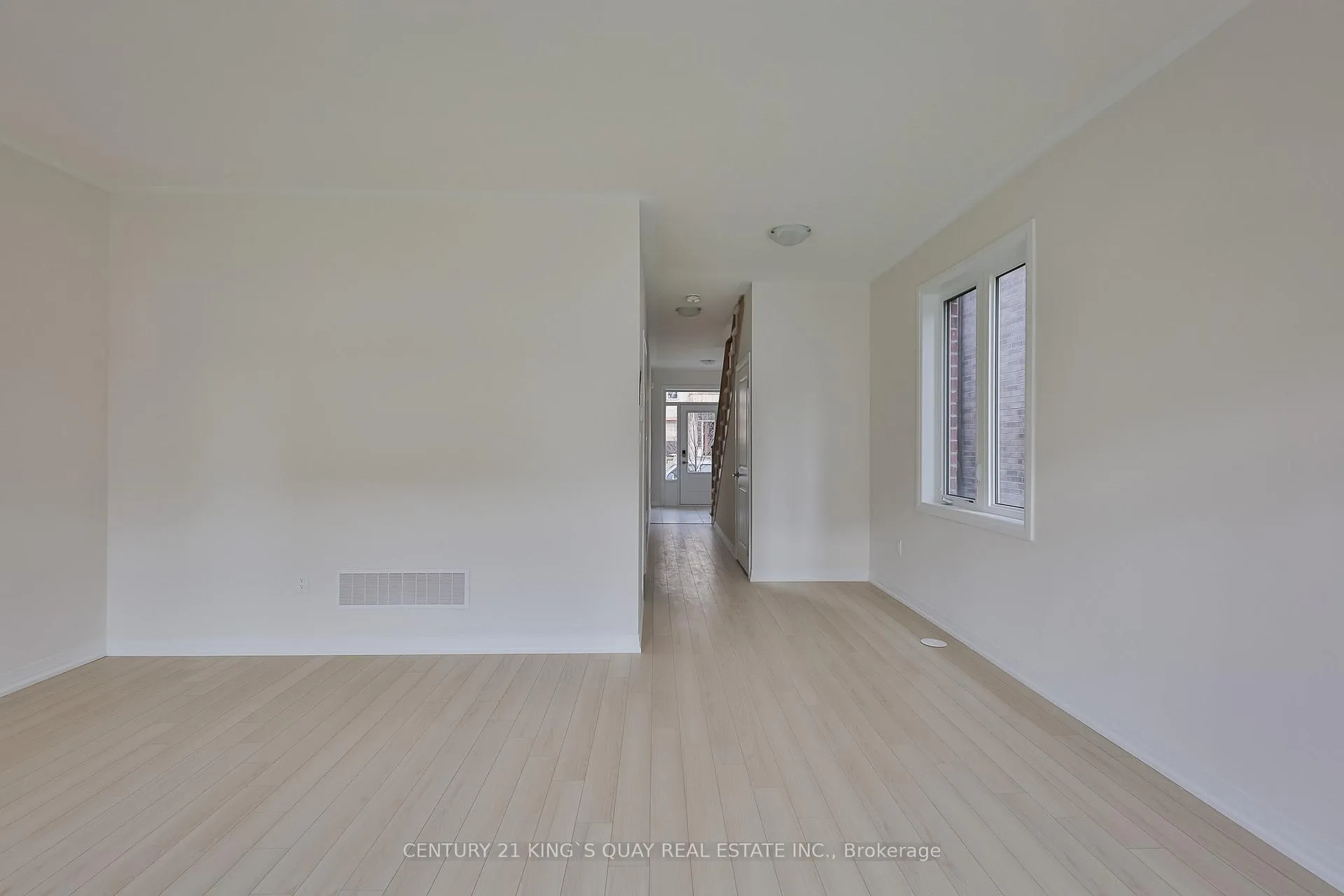 Photo 4 of 36 Sissons Way, Markham, Box Grove — HOMEH