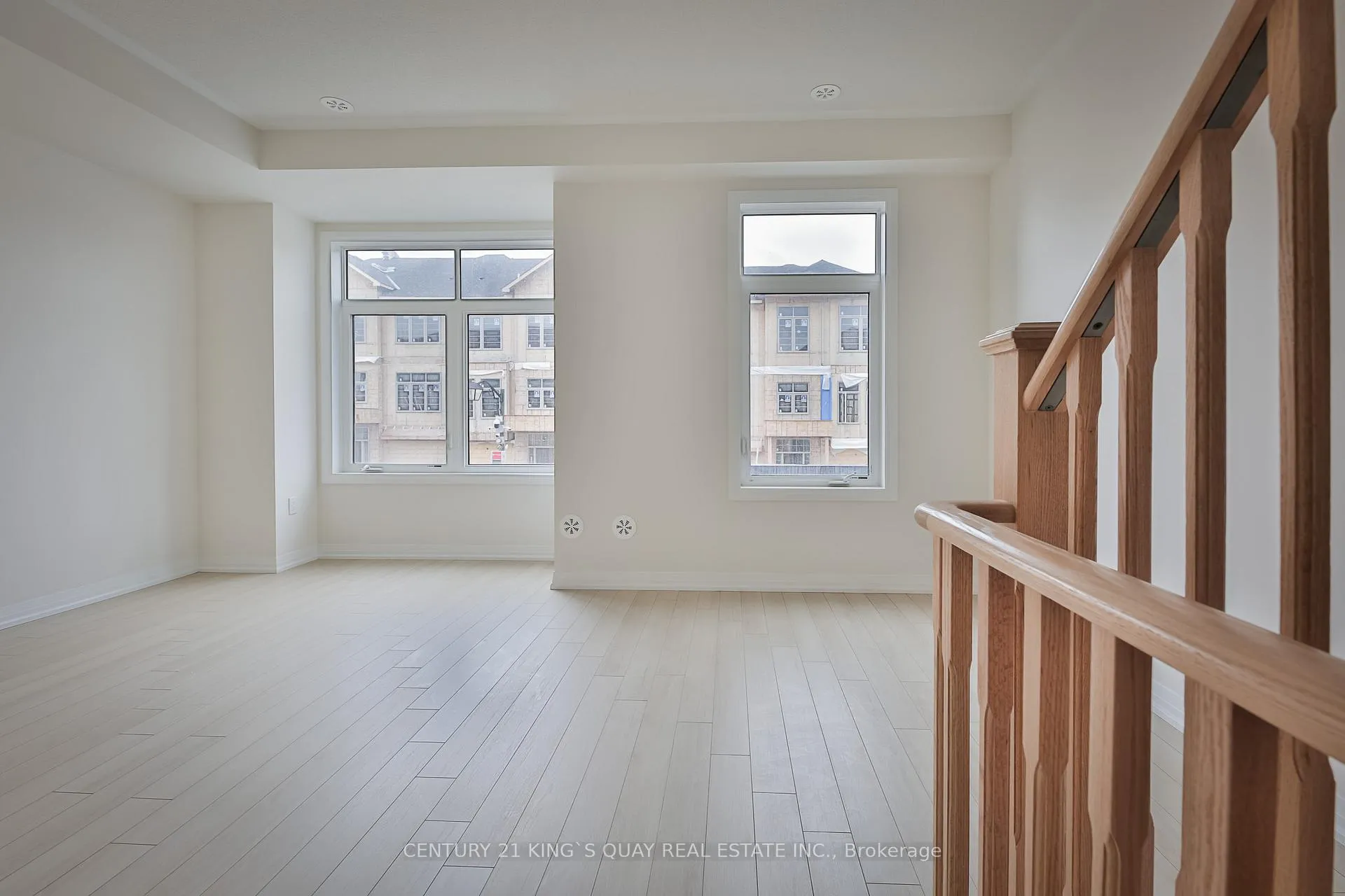 Photo 9 of 36 Sissons Way, Markham, Box Grove — HOMEH