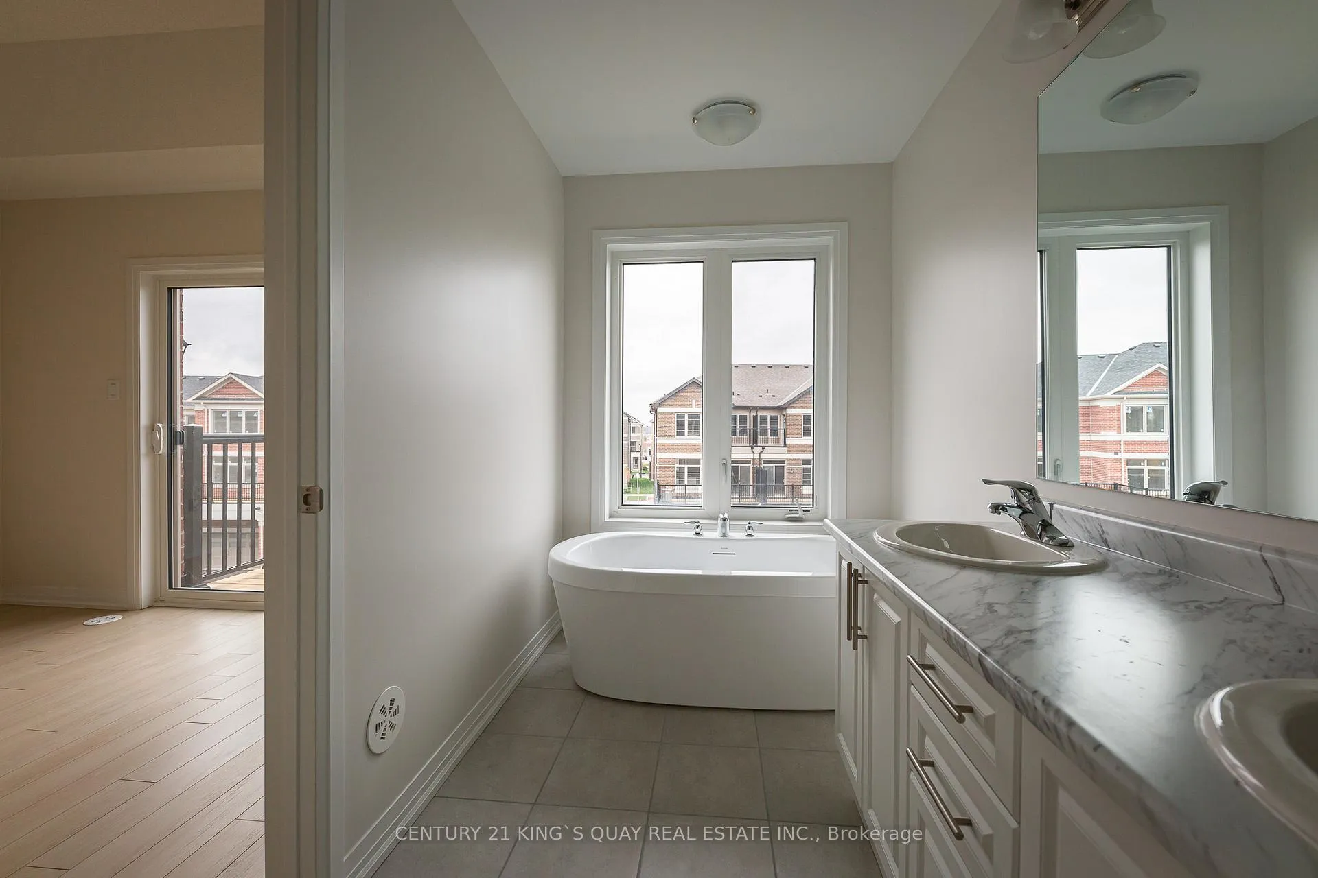 Photo 11 of 36 Sissons Way, Markham, Box Grove — HOMEH