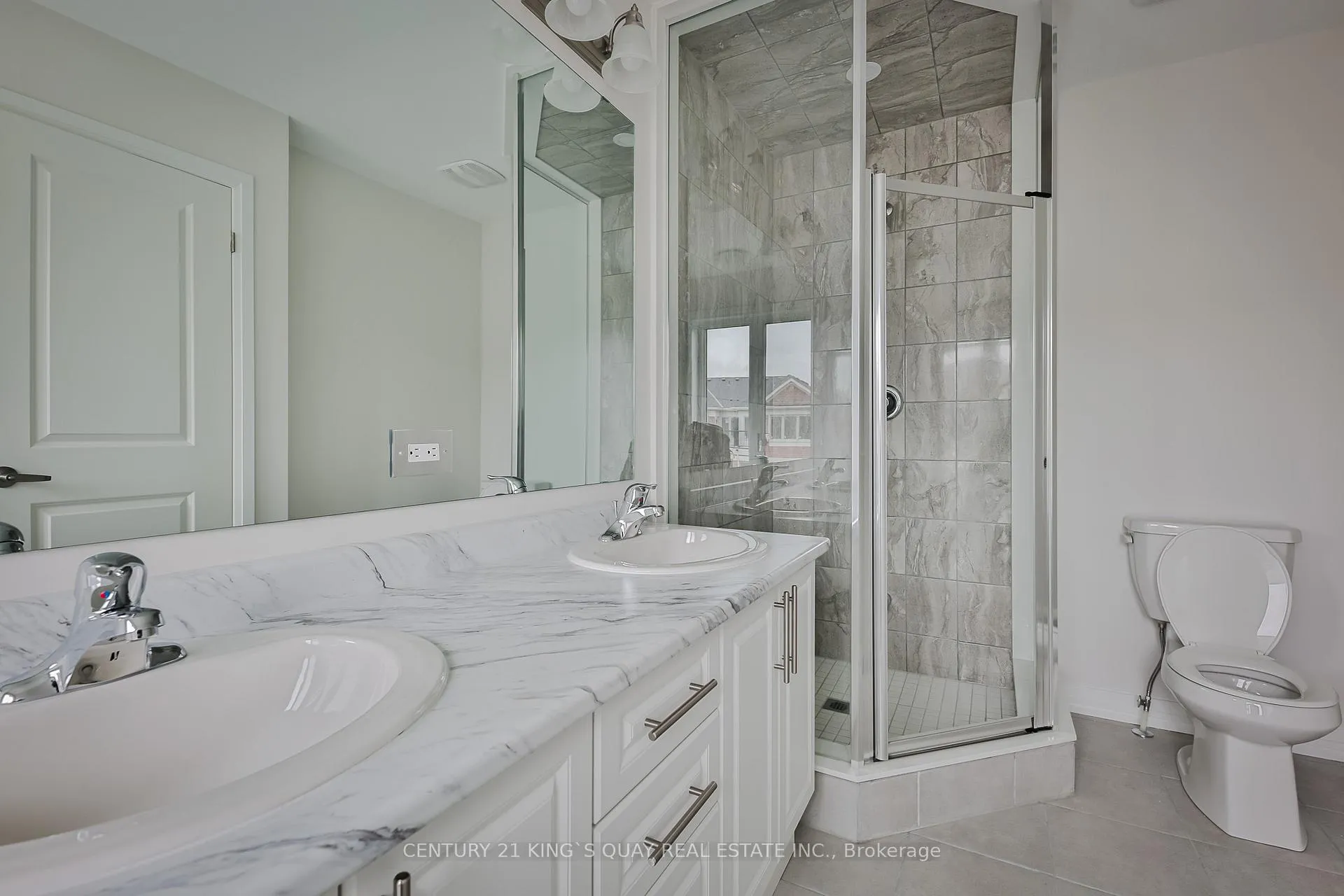 Photo 12 of 36 Sissons Way, Markham, Box Grove — HOMEH