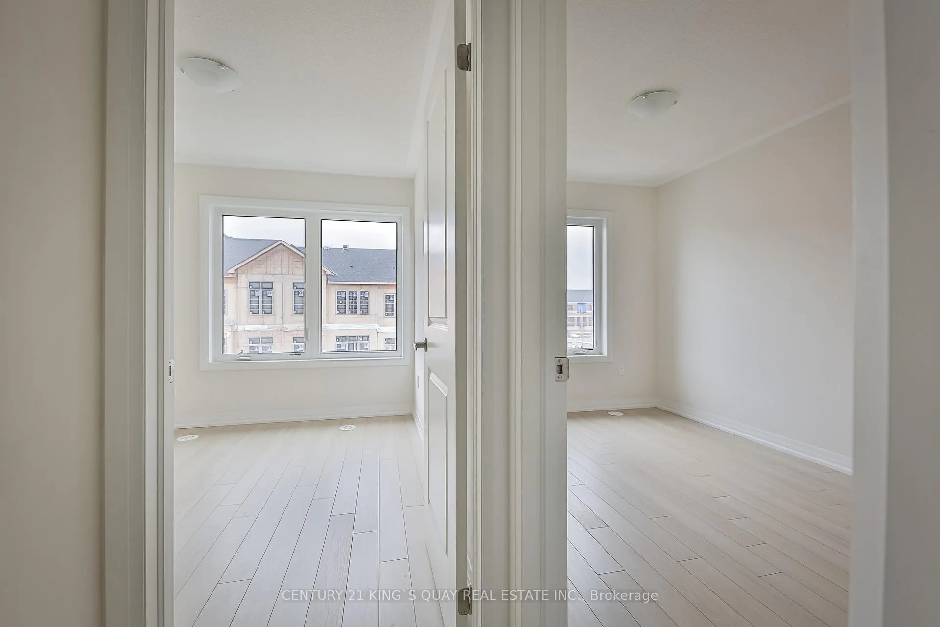 Photo 14 of 36 Sissons Way, Markham, Box Grove — HOMEH