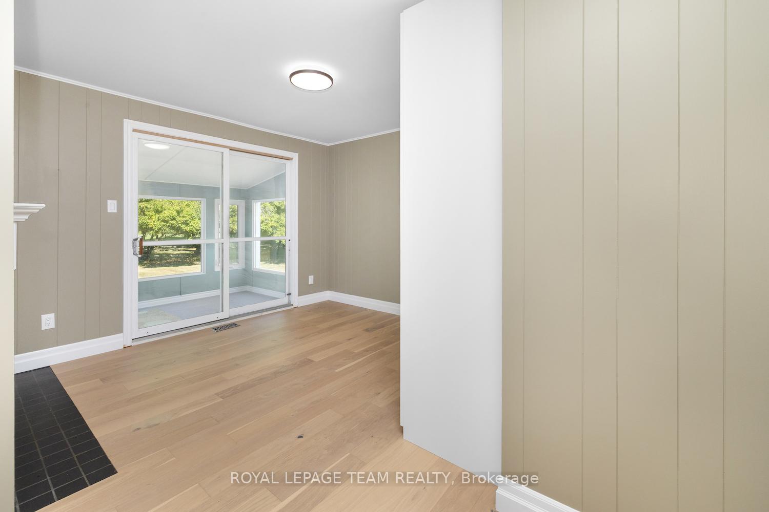 Photo 21 of 1245 Fairway Drive, Ottawa, Manotick South to Roger Stevens — HOMEH