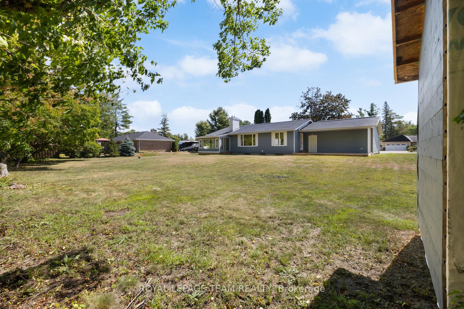 Photo 33 of 1245 Fairway Drive, Ottawa, Manotick South to Roger Stevens — HOMEH