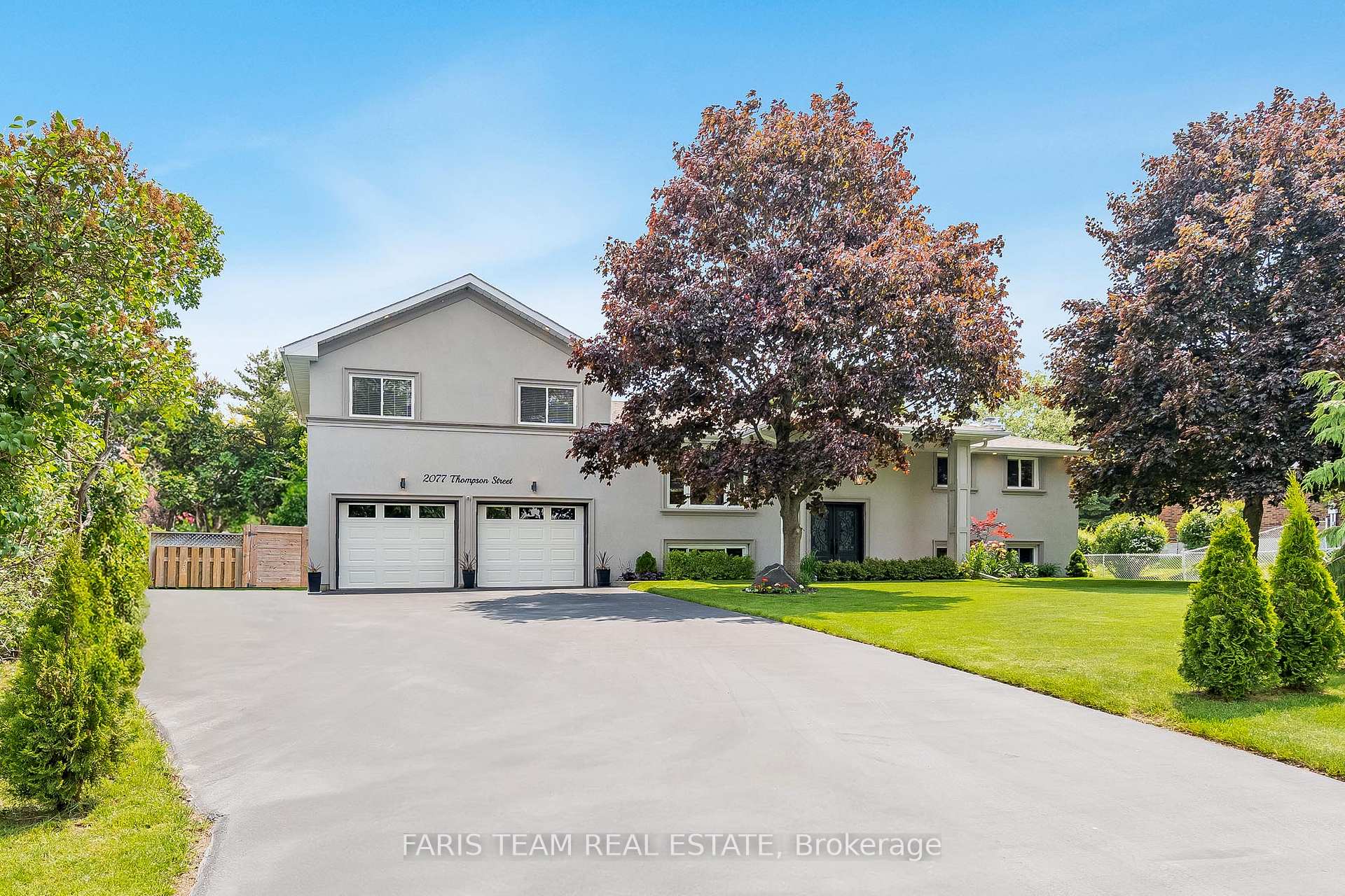 Photo 2 of 2077 Thompson Street, Innisfil, Alcona — HOMEH