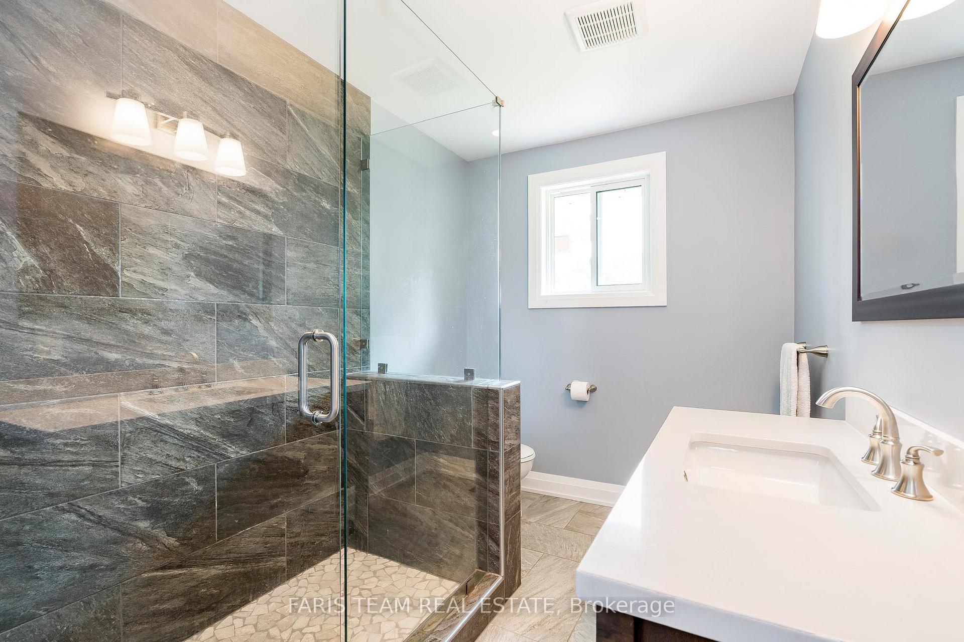Photo 22 of 2077 Thompson Street, Innisfil, Alcona — HOMEH