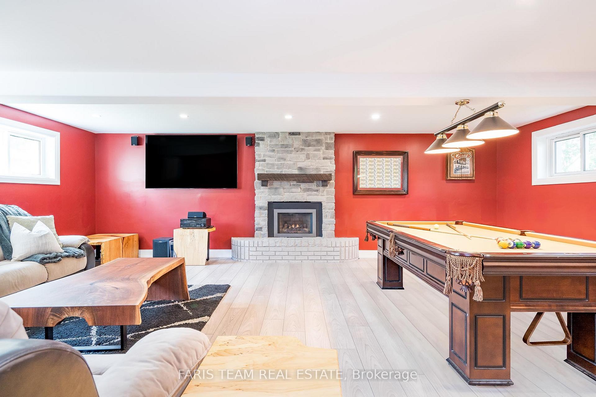 Photo 24 of 2077 Thompson Street, Innisfil, Alcona — HOMEH