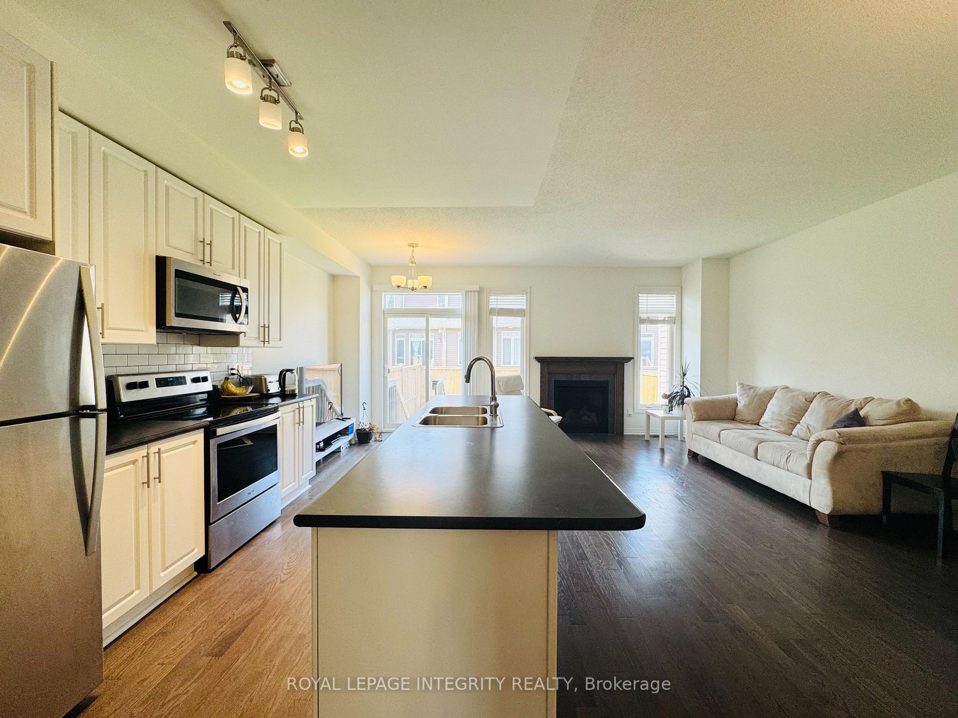 Photo 7 of 171 Overberg Way, Ottawa, Kanata - Emerald Meadows/Trailwest — HOMEH