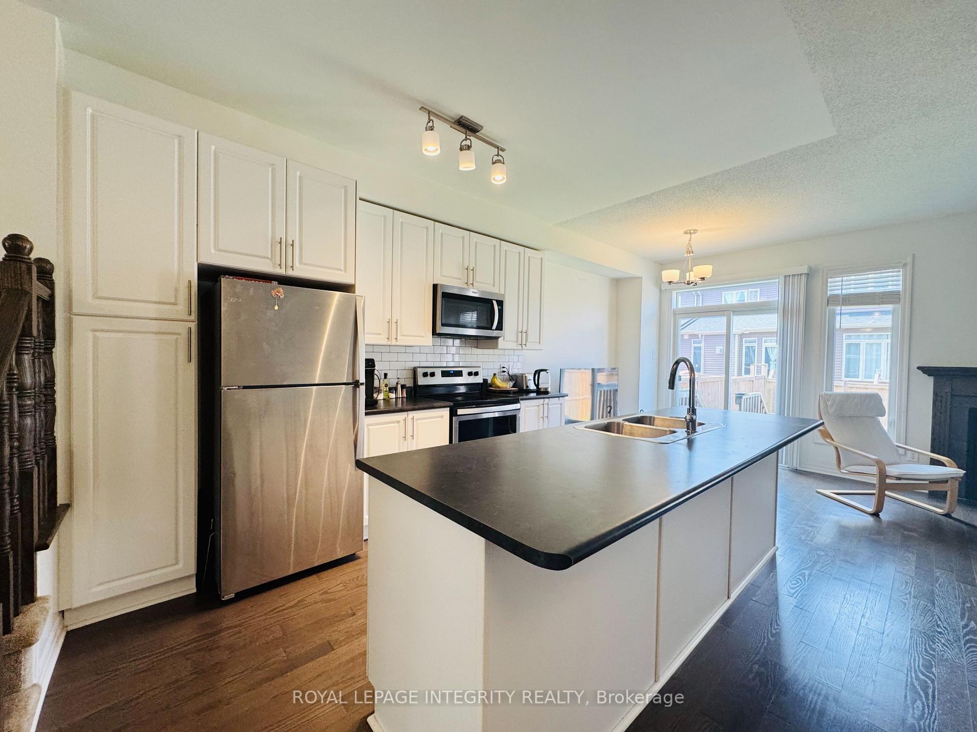 Photo 13 of 171 Overberg Way, Ottawa, Kanata - Emerald Meadows/Trailwest — HOMEH