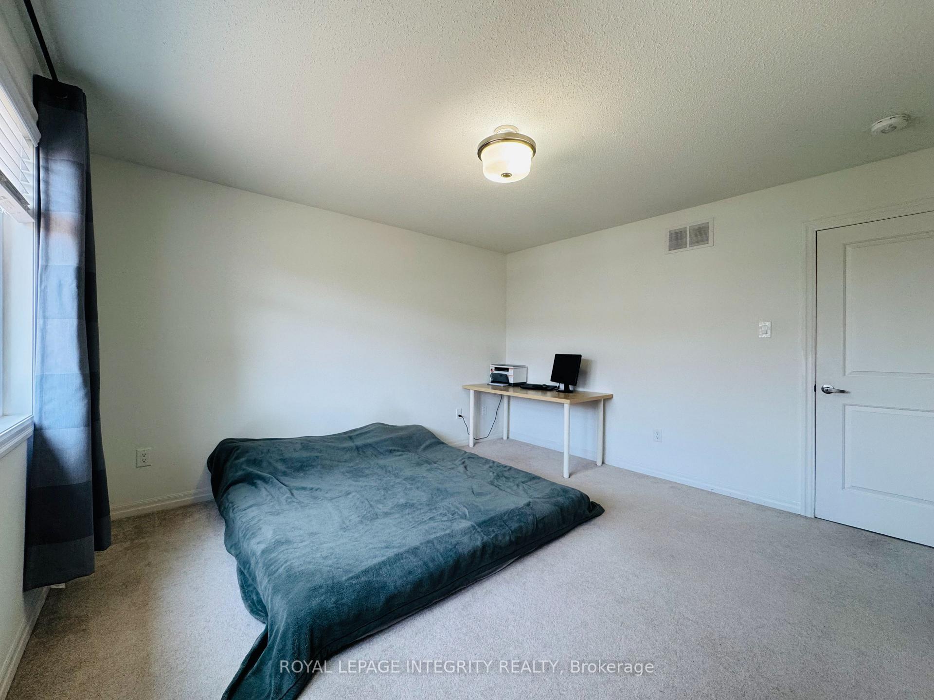 Photo 17 of 171 Overberg Way, Ottawa, Kanata - Emerald Meadows/Trailwest — HOMEH