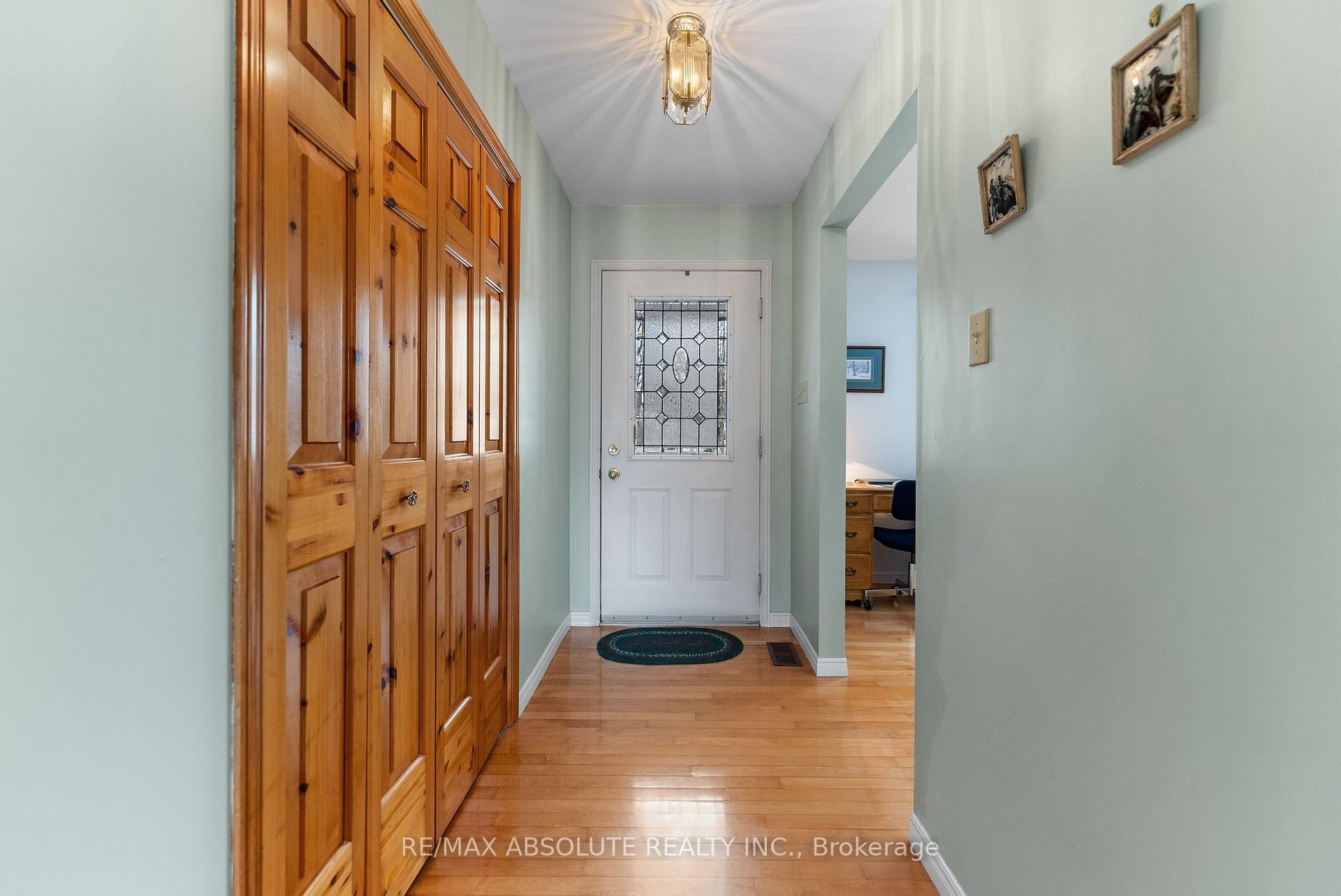 Photo 3 of 864 McLachlan Road, McNab/Braeside, Mcnab/Braeside Twps — HOMEH