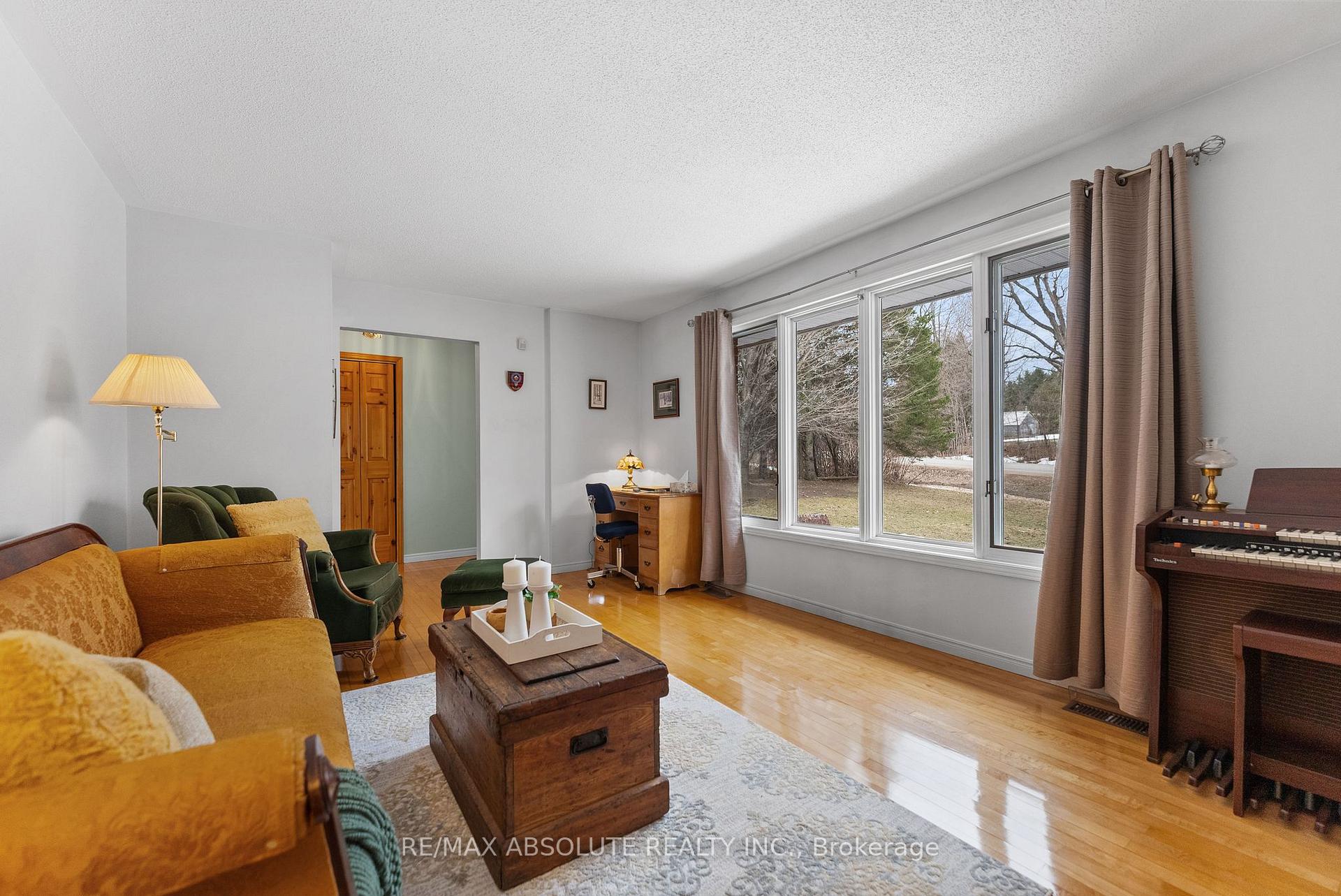 Photo 13 of 864 McLachlan Road, McNab/Braeside, Mcnab/Braeside Twps — HOMEH