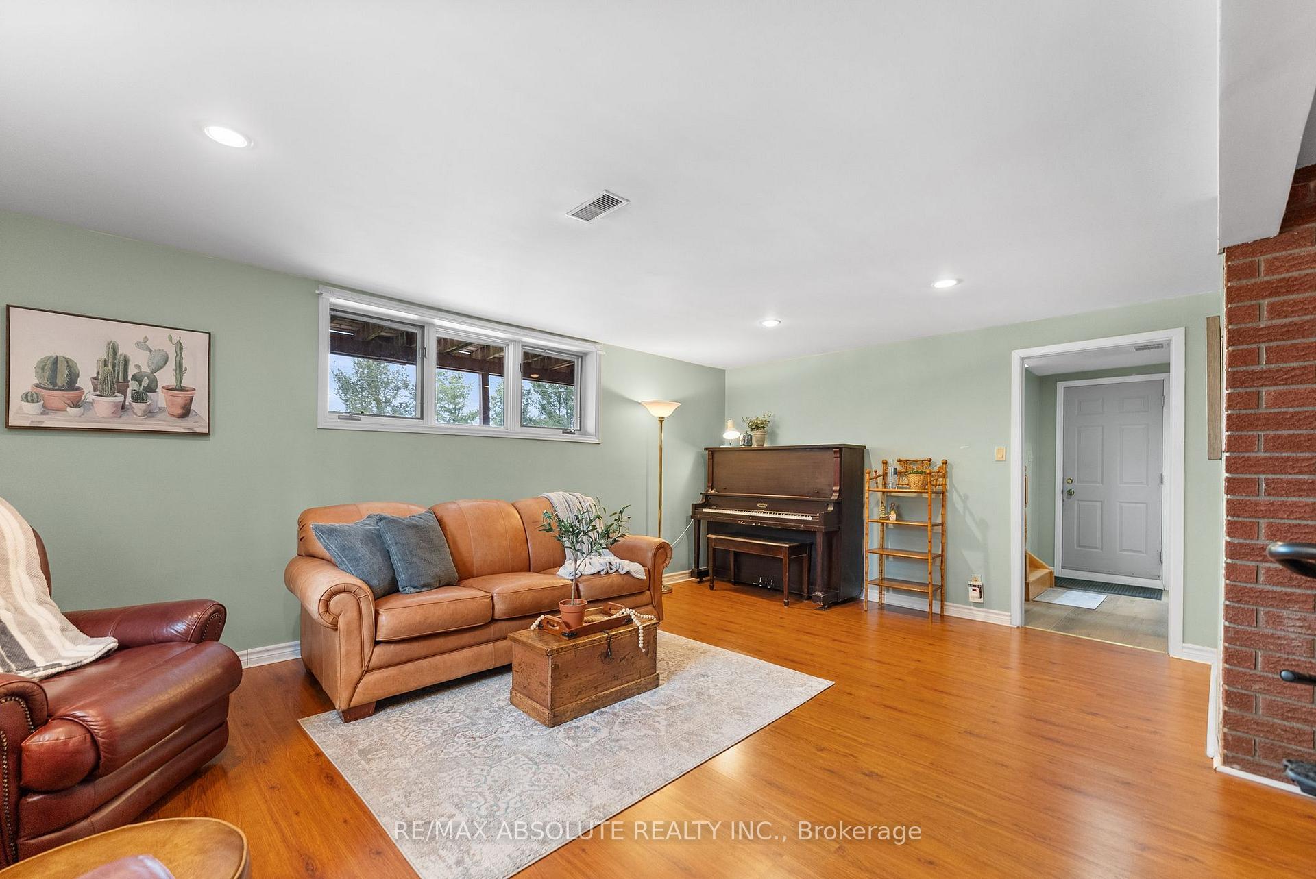 Photo 22 of 864 McLachlan Road, McNab/Braeside, Mcnab/Braeside Twps — HOMEH