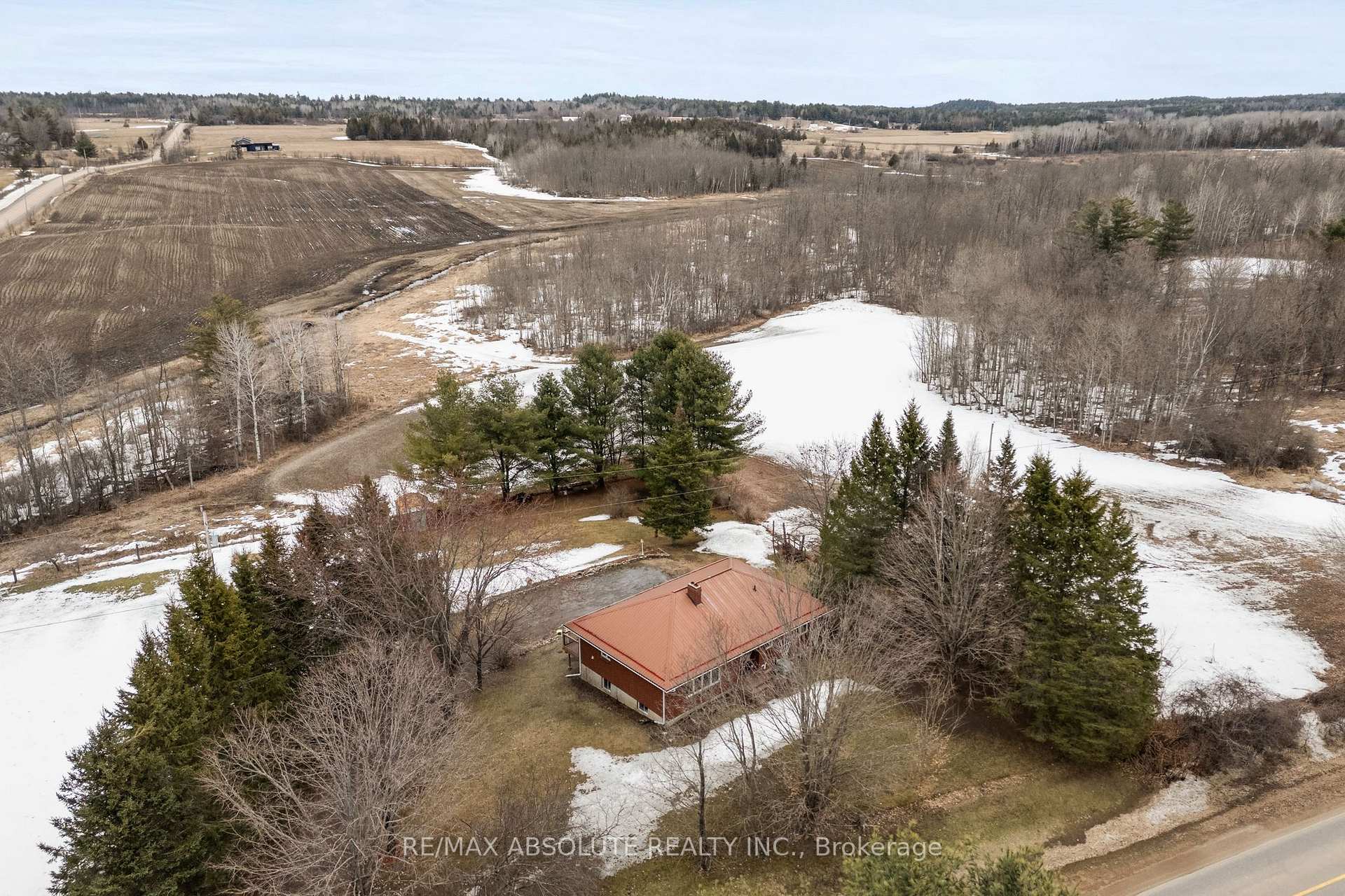 Photo 31 of 864 McLachlan Road, McNab/Braeside, Mcnab/Braeside Twps — HOMEH