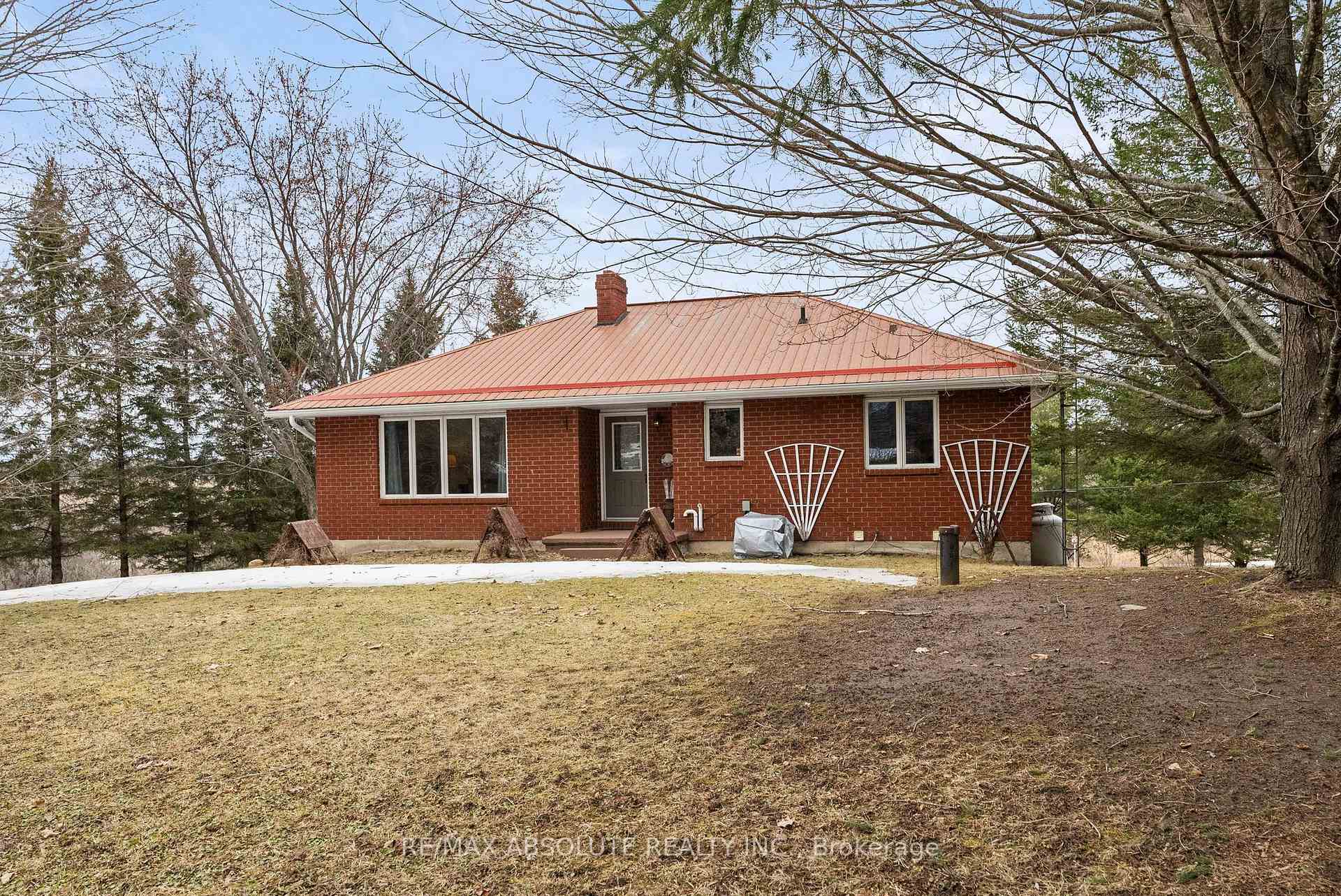 Photo 37 of 864 McLachlan Road, McNab/Braeside, Mcnab/Braeside Twps — HOMEH