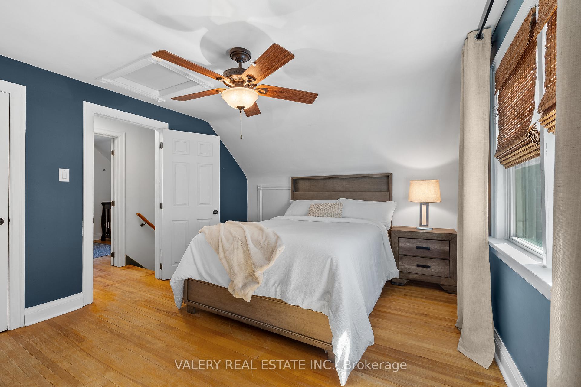 Photo 11 of 121 Adelaide Street, Kitchener, Victoria Hills — HOMEH