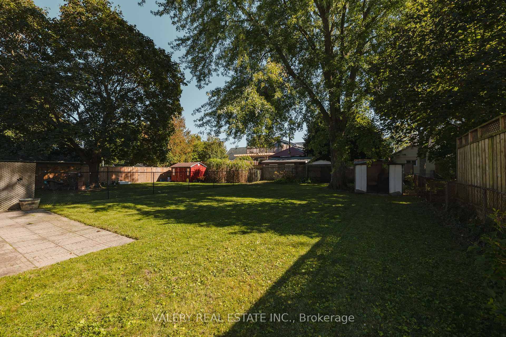 Photo 20 of 121 Adelaide Street, Kitchener, Victoria Hills — HOMEH