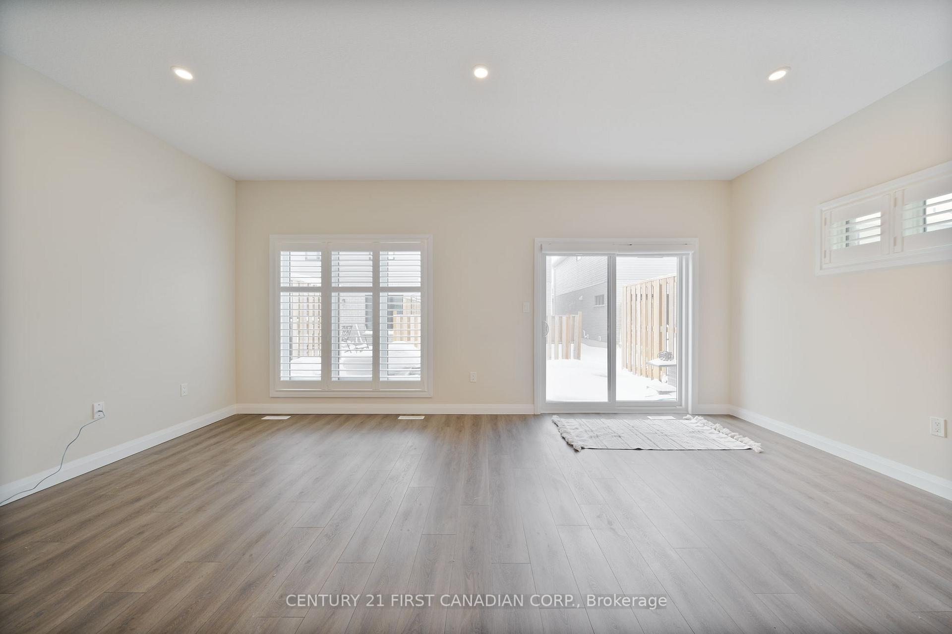 Photo 9 of Unit 34, 1 Miller Drive, Lucan Biddulph, Lucan — HOMEH
