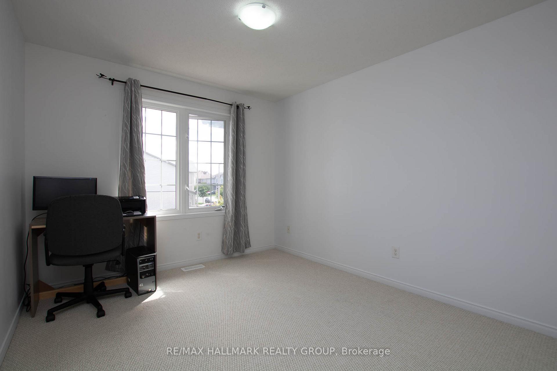 Photo 24 of 126 Lokoya Street, Ottawa, Kanata - Emerald Meadows/Trailwest — HOMEH