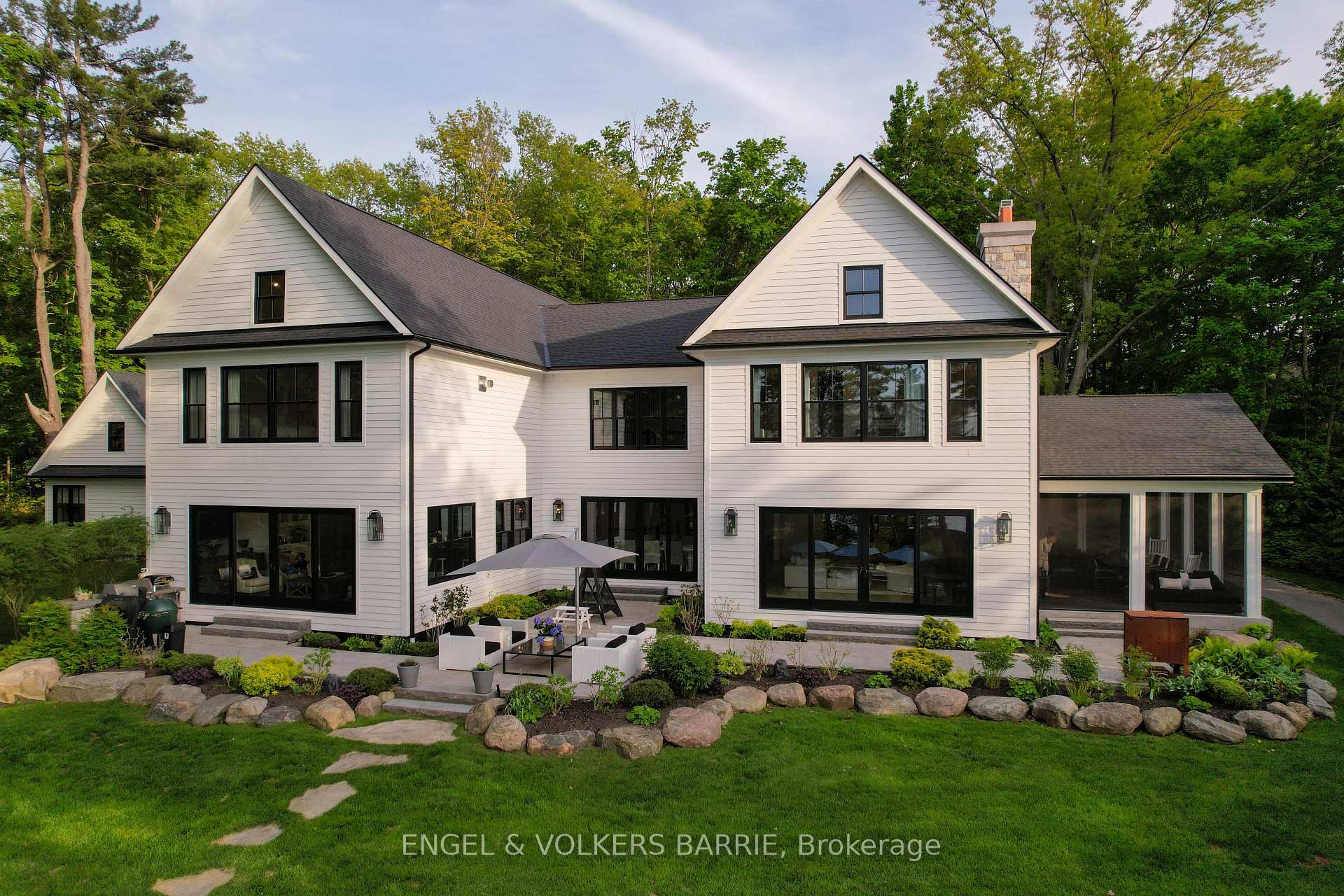 Photo 5 of 880 Shoreview Drive, Innisfil, Rural Innisfil — HOMEH