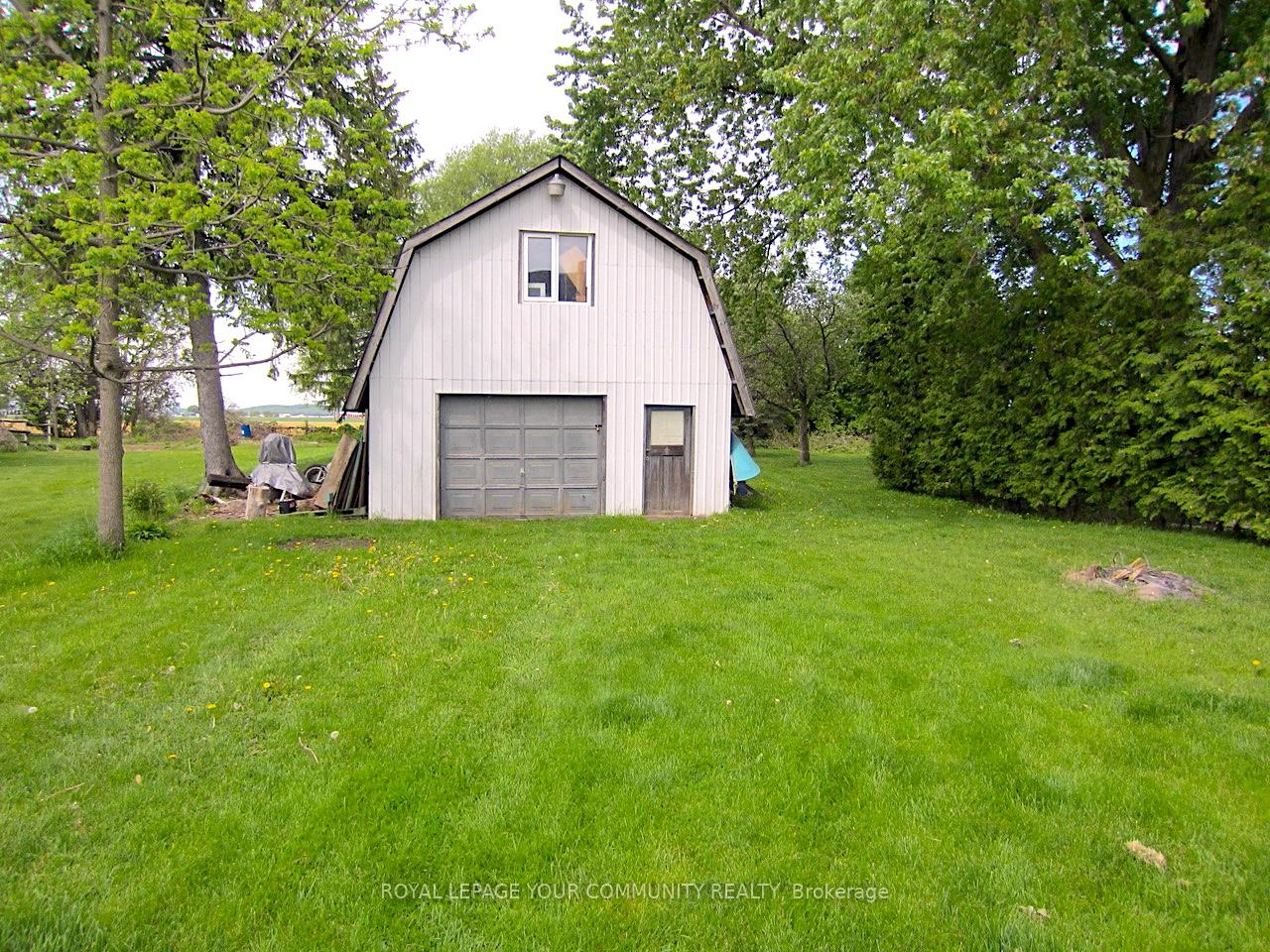 Photo 14 of 19120 Dufferin Street, King, Rural King — HOMEH