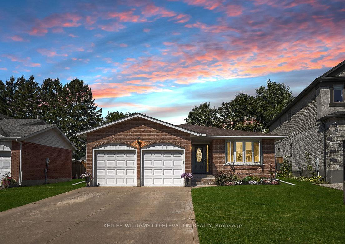 Photo 1 of 286 Tagge Crescent, Kitchener — HOMEH