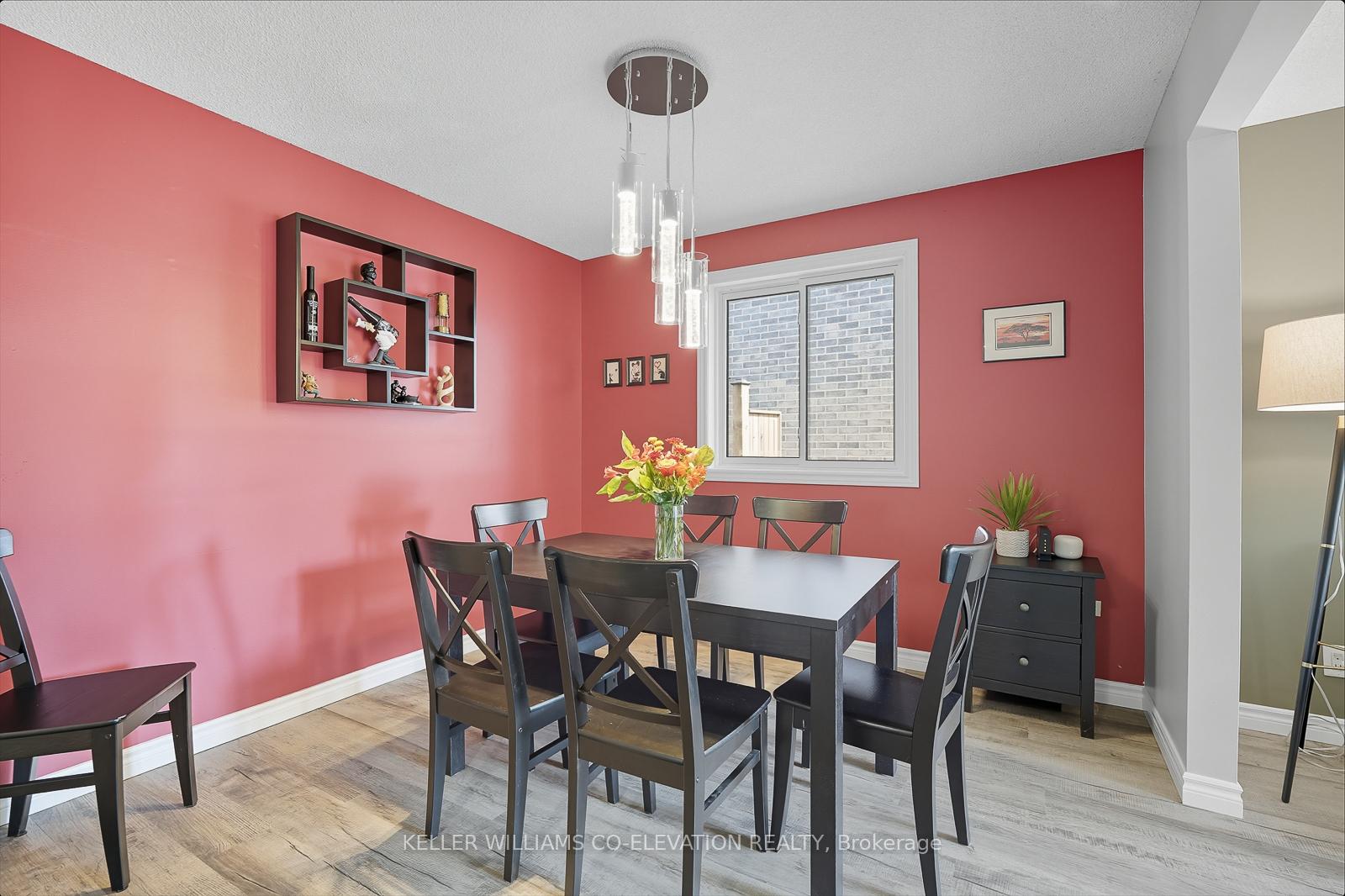 Photo 7 of 286 Tagge Crescent, Kitchener — HOMEH