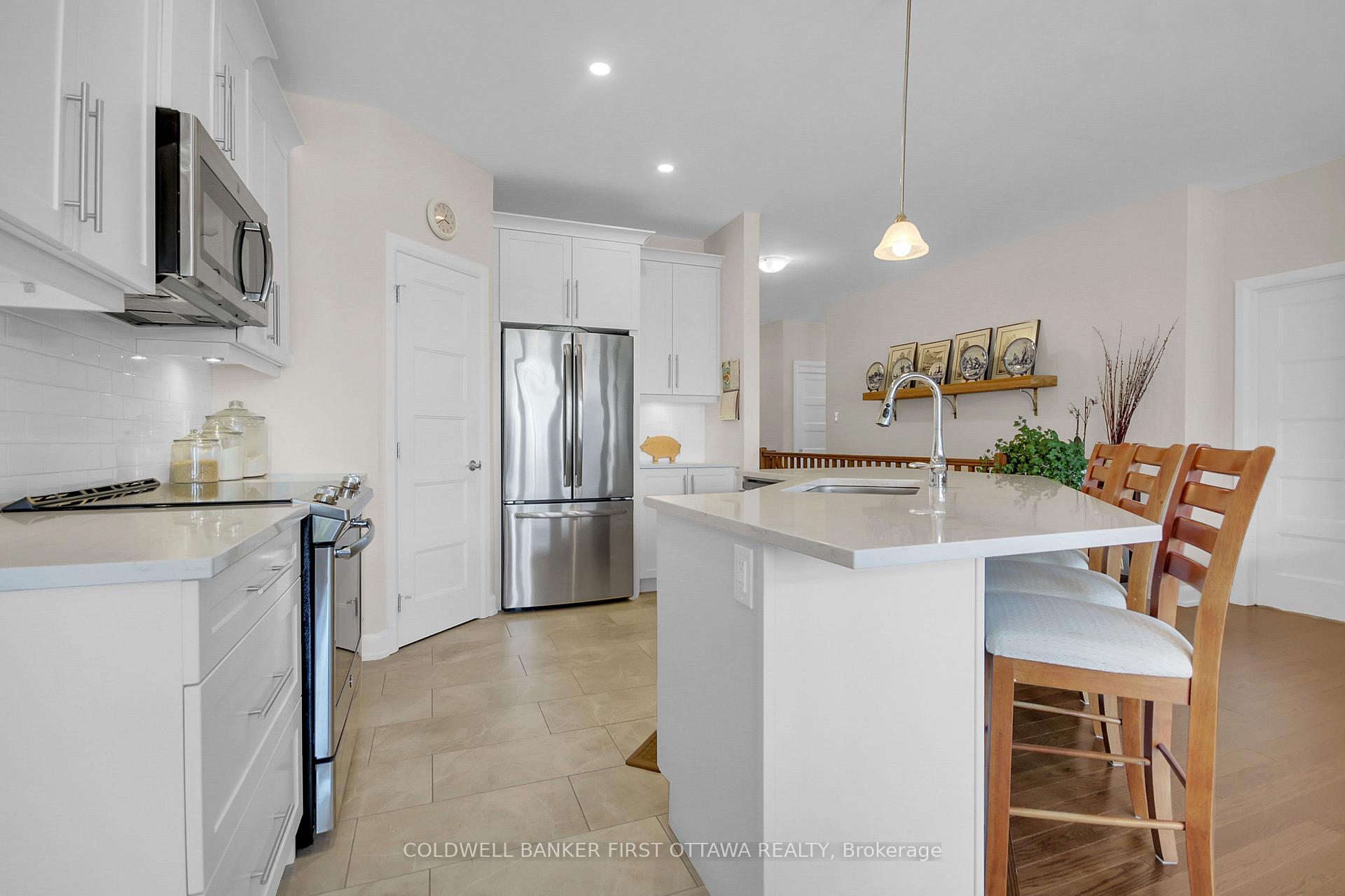 Photo 15 of 893 Artemis Circle, Ottawa, Manotick South to Roger Stevens — HOMEH