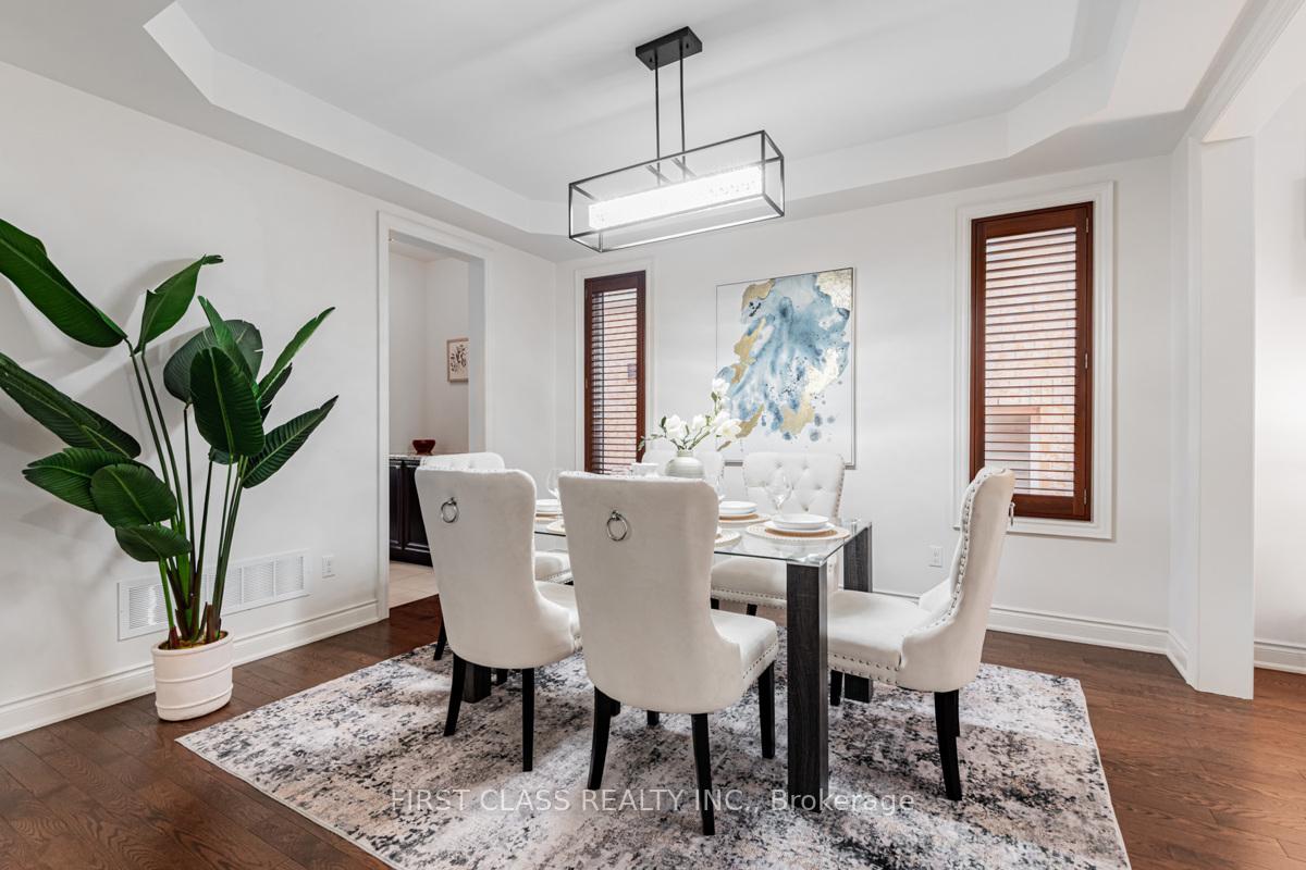 Photo 6 of 15 Hua Du Avenue, Markham, Berczy — HOMEH