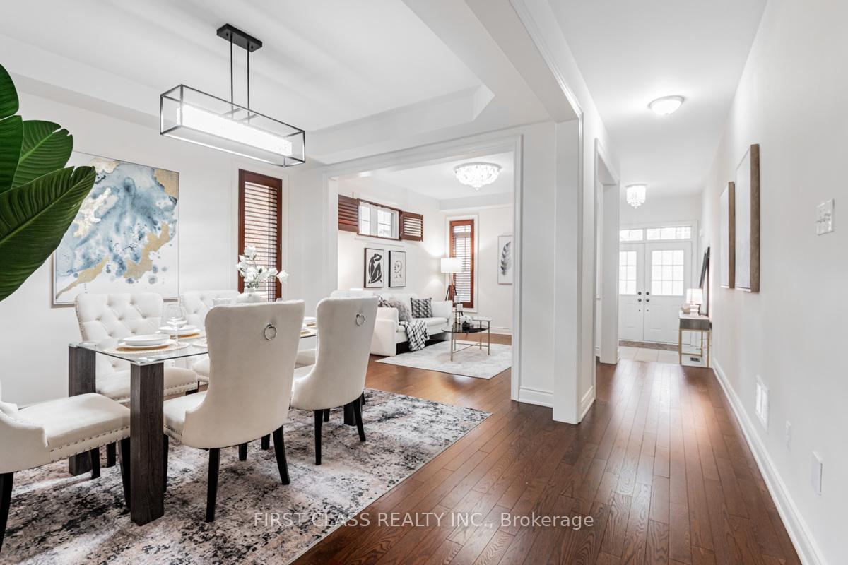 Photo 7 of 15 Hua Du Avenue, Markham, Berczy — HOMEH