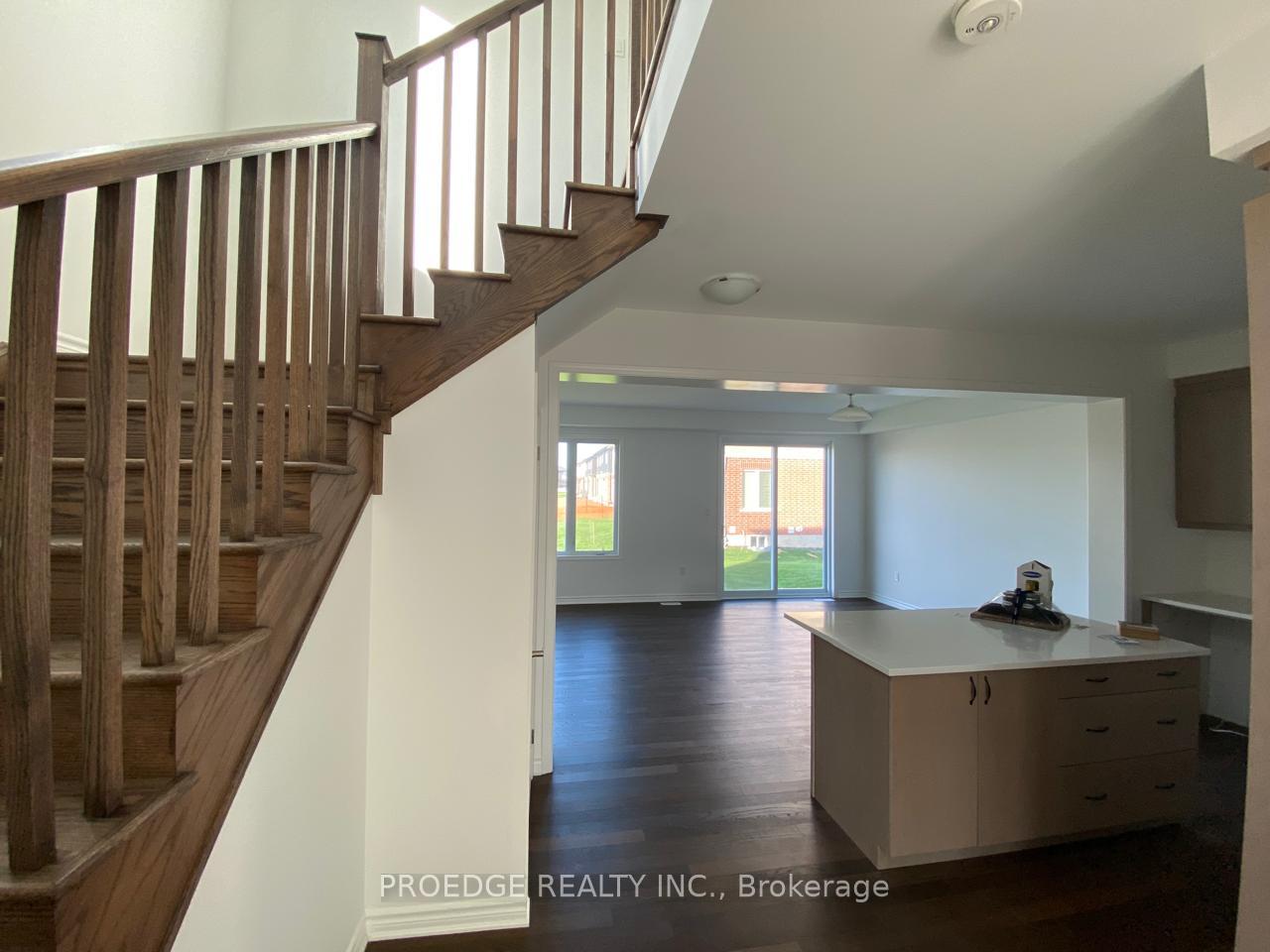 Photo 6 of 316 Rosenberg Way E, Kitchener — HOMEH