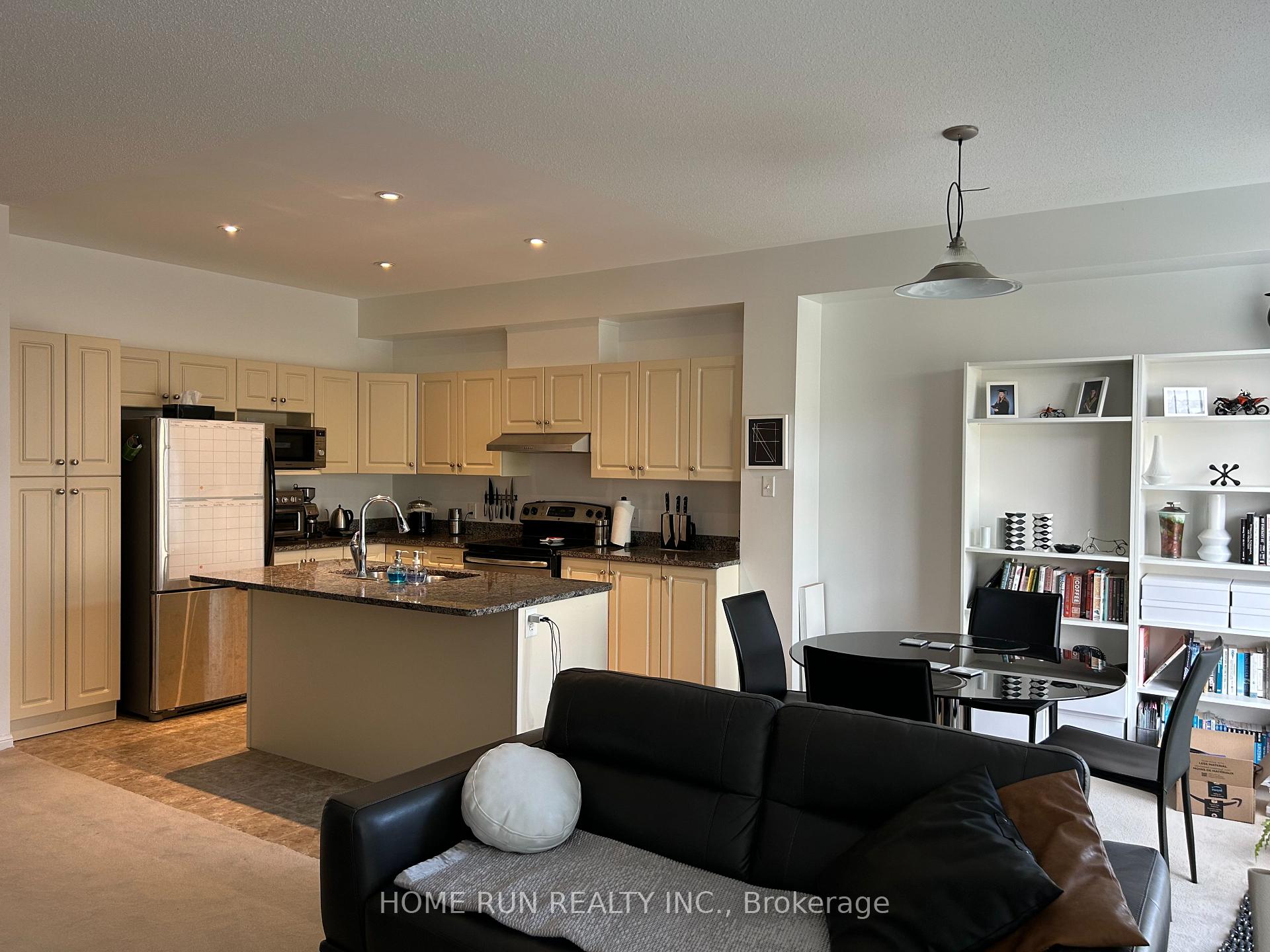 Photo 4 of 139 Battersea Crescent, Ottawa, Kanata - Kanata Lakes/Heritage Hills — HOMEH