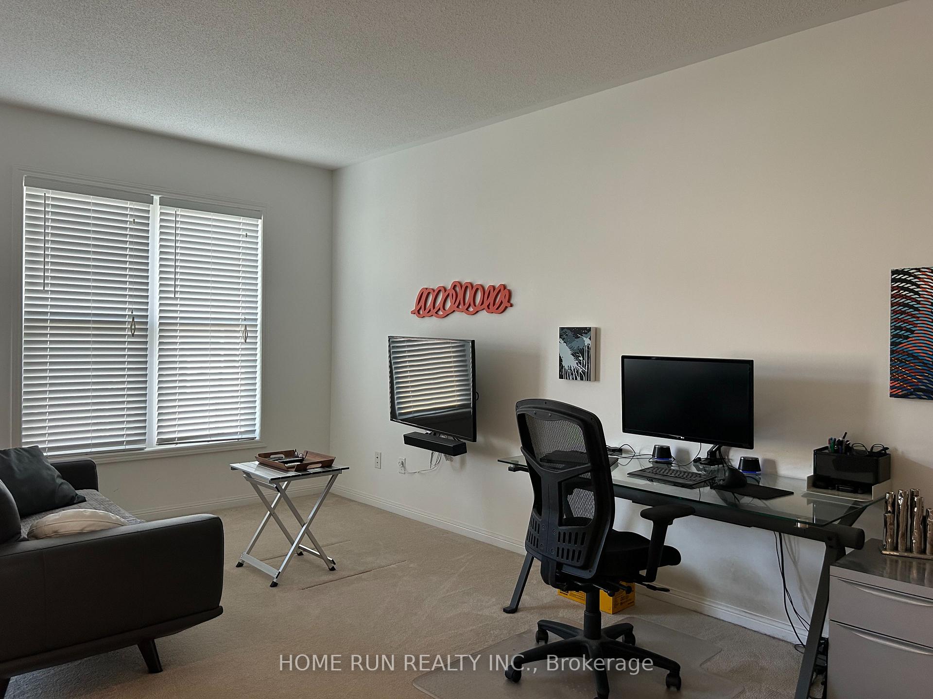 Photo 11 of 139 Battersea Crescent, Ottawa, Kanata - Kanata Lakes/Heritage Hills — HOMEH