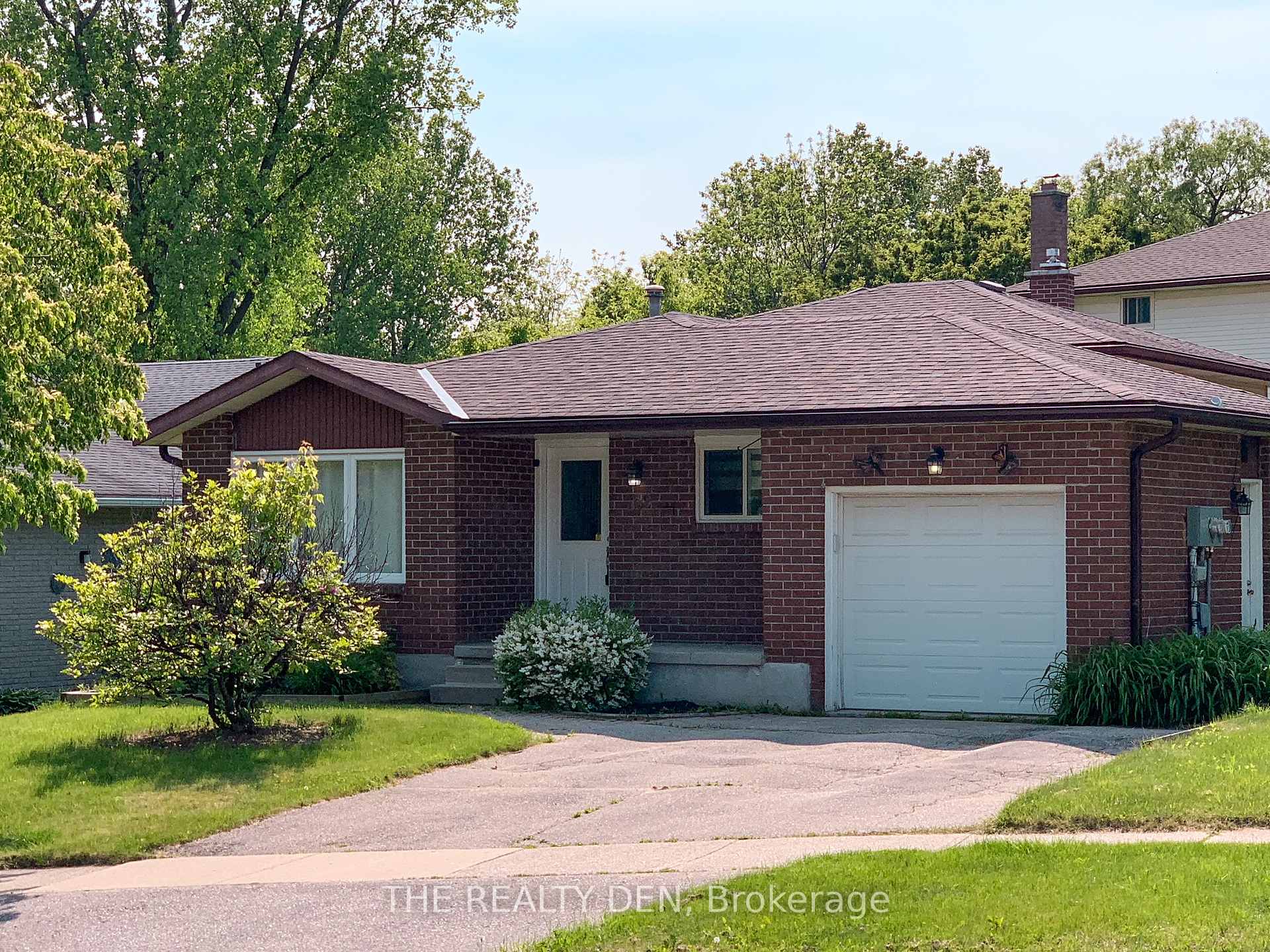Front of Unit Upper, 109 Biehn Drive