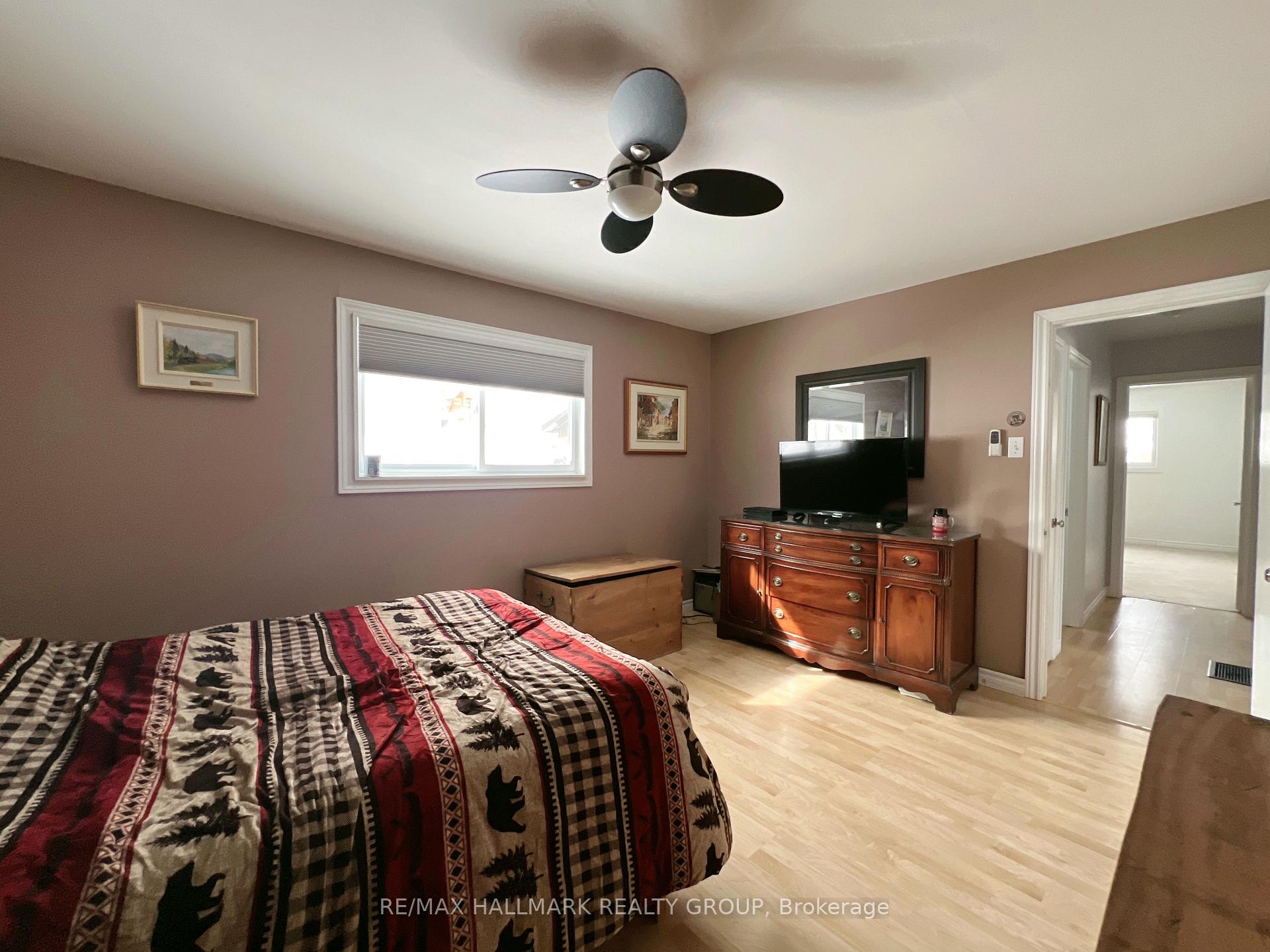 Photo 10 of 805 River Road, McNab/Braeside, Mcnab/Braeside Twps — HOMEH