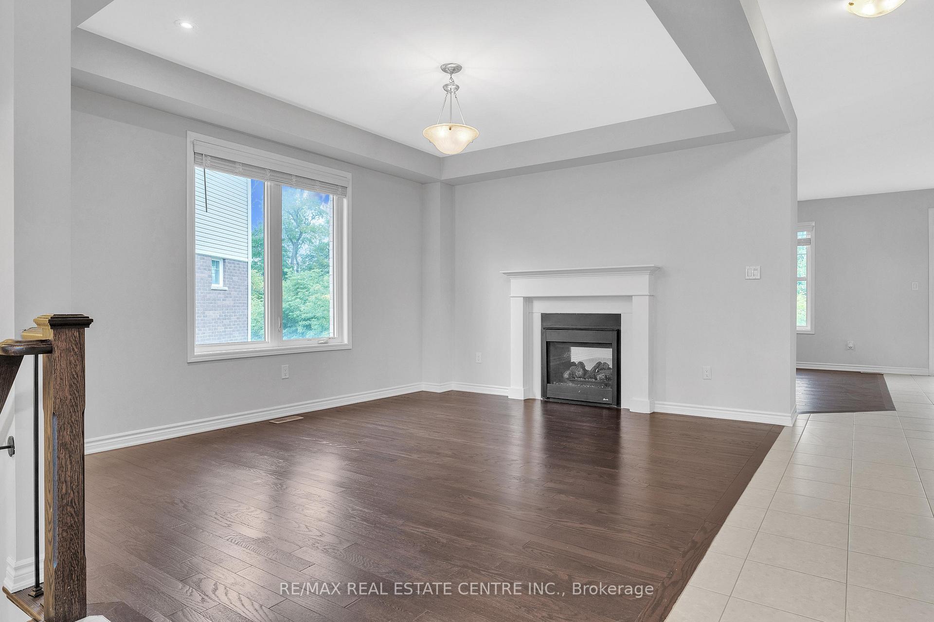 Photo 11 of 260 Shady Glen Crescent, Kitchener — HOMEH