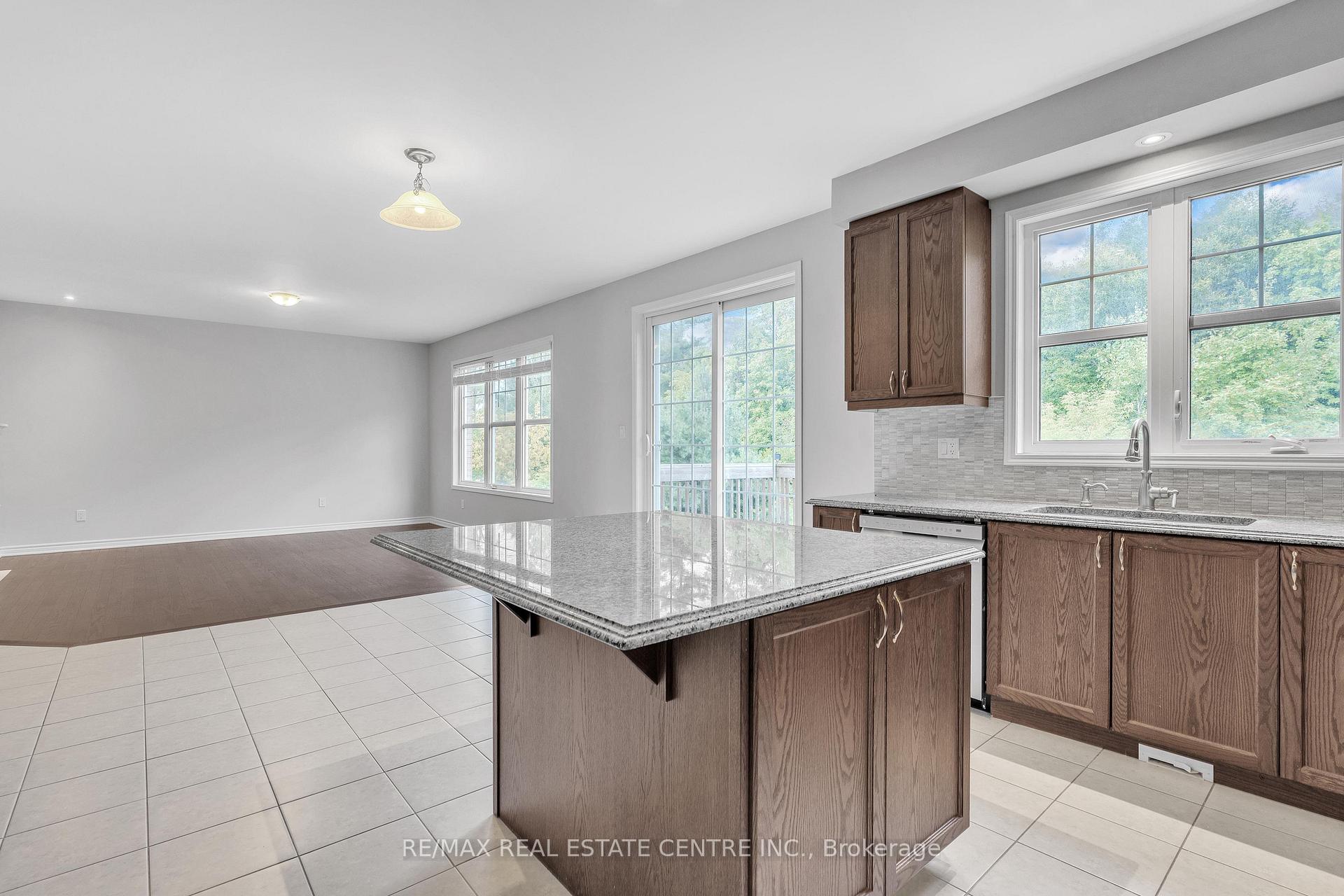 Photo 19 of 260 Shady Glen Crescent, Kitchener — HOMEH