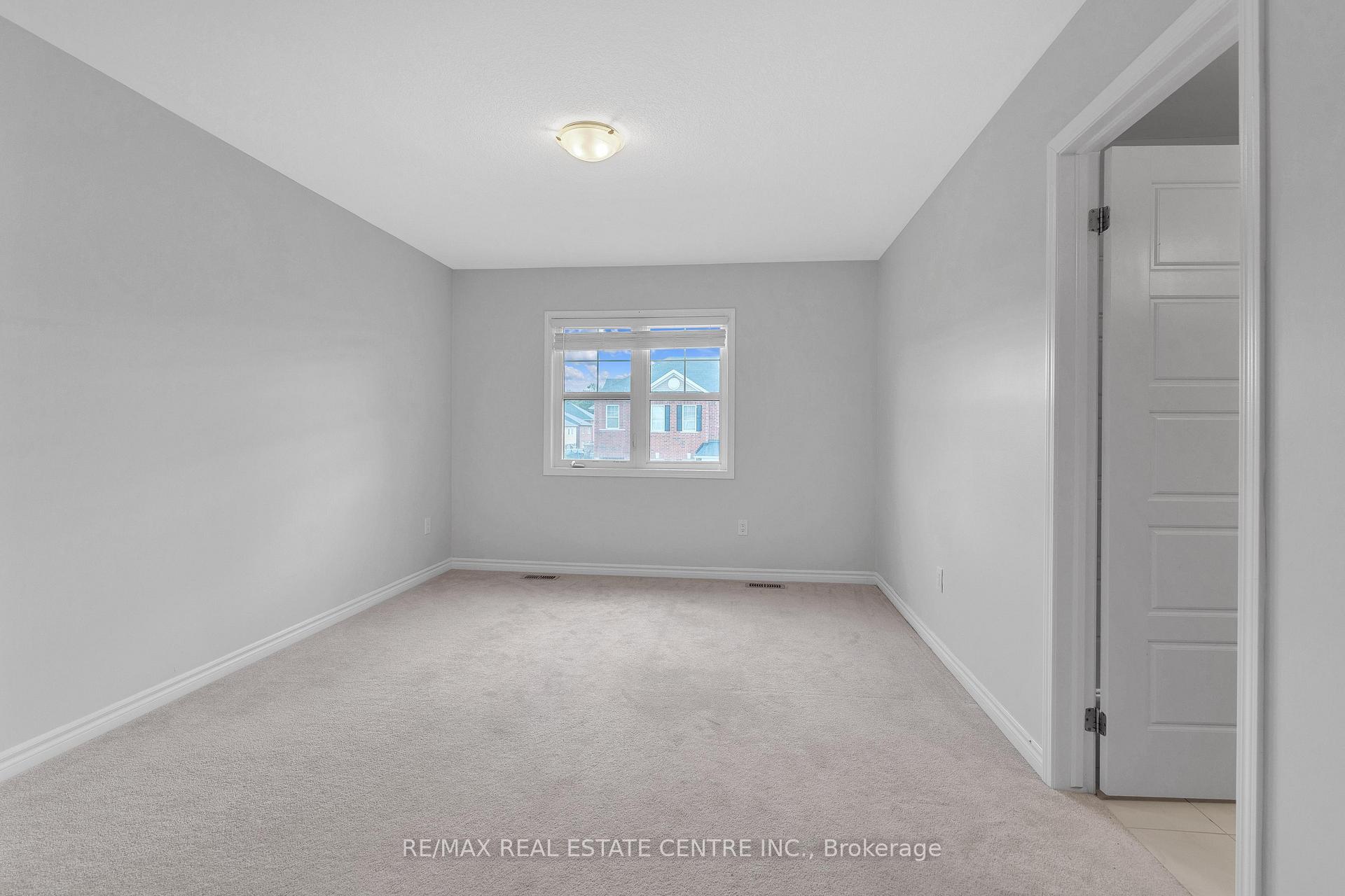 Photo 31 of 260 Shady Glen Crescent, Kitchener — HOMEH