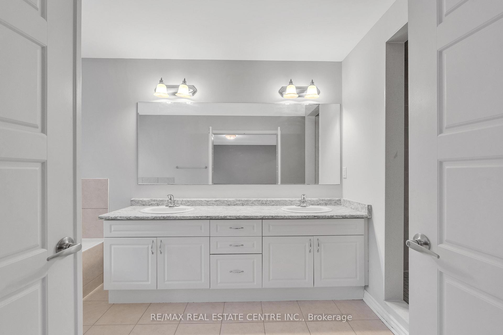 Photo 38 of 260 Shady Glen Crescent, Kitchener — HOMEH