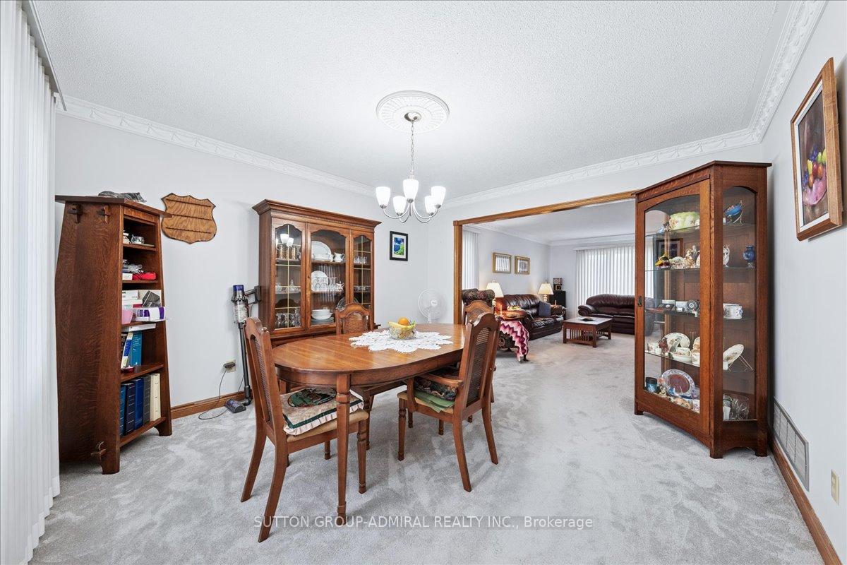 Photo 17 of 106 Sheardown Drive, King, Nobleton — HOMEH