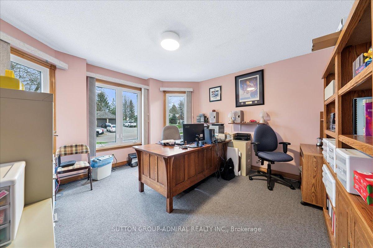 Photo 20 of 106 Sheardown Drive, King, Nobleton — HOMEH