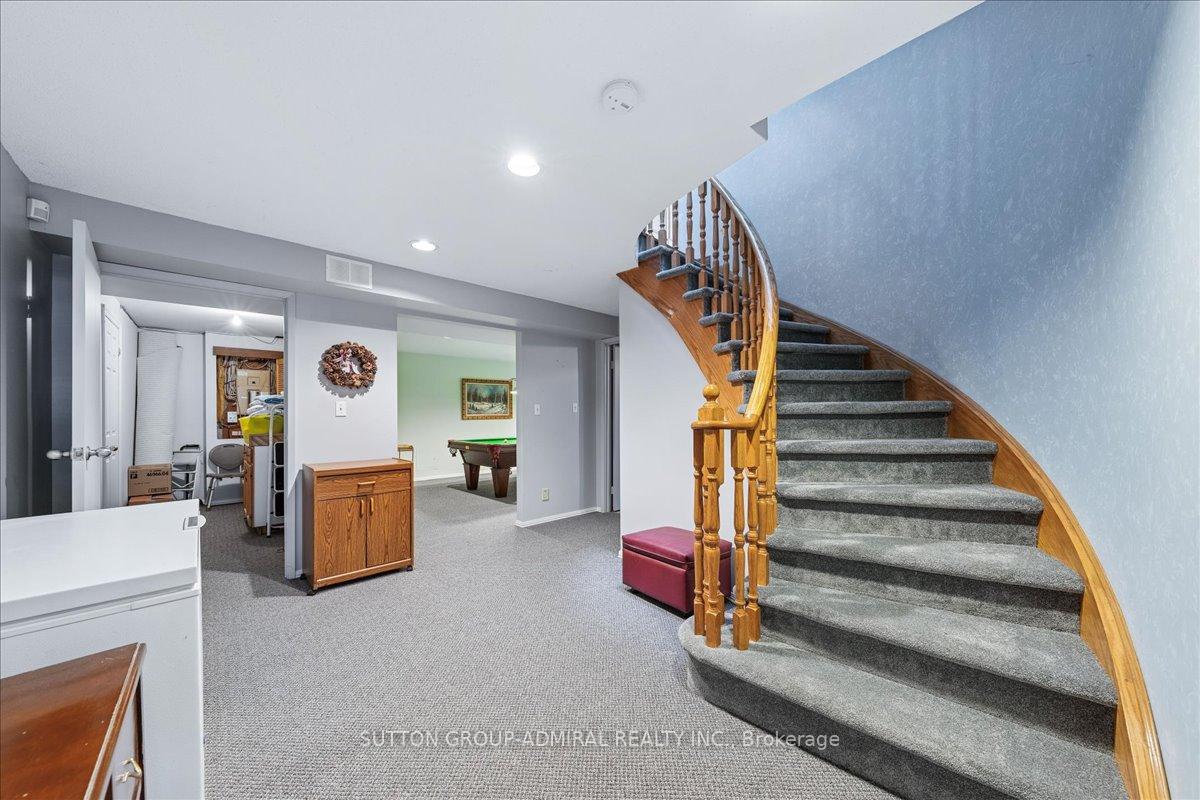 Photo 34 of 106 Sheardown Drive, King, Nobleton — HOMEH