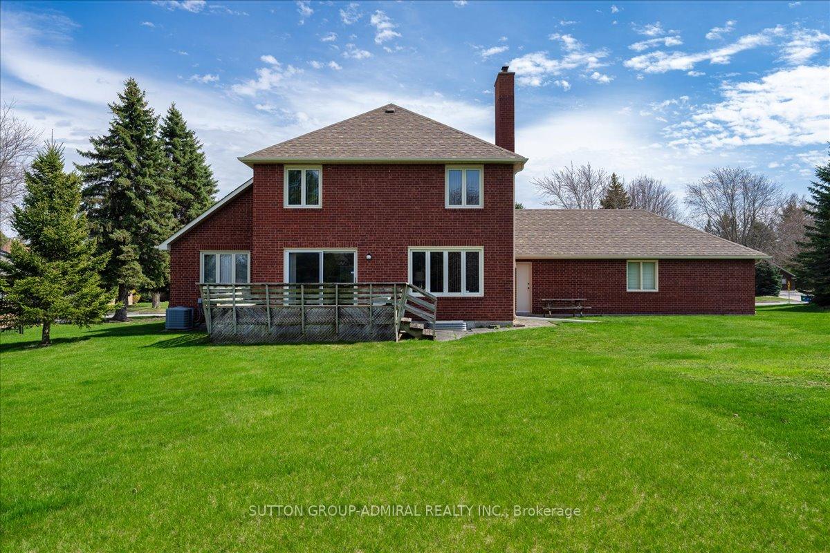 Photo 39 of 106 Sheardown Drive, King, Nobleton — HOMEH