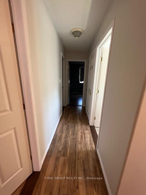 Photo 9 of 1012 Redwood Crescent, Kingston, City Northwest — HOMEH