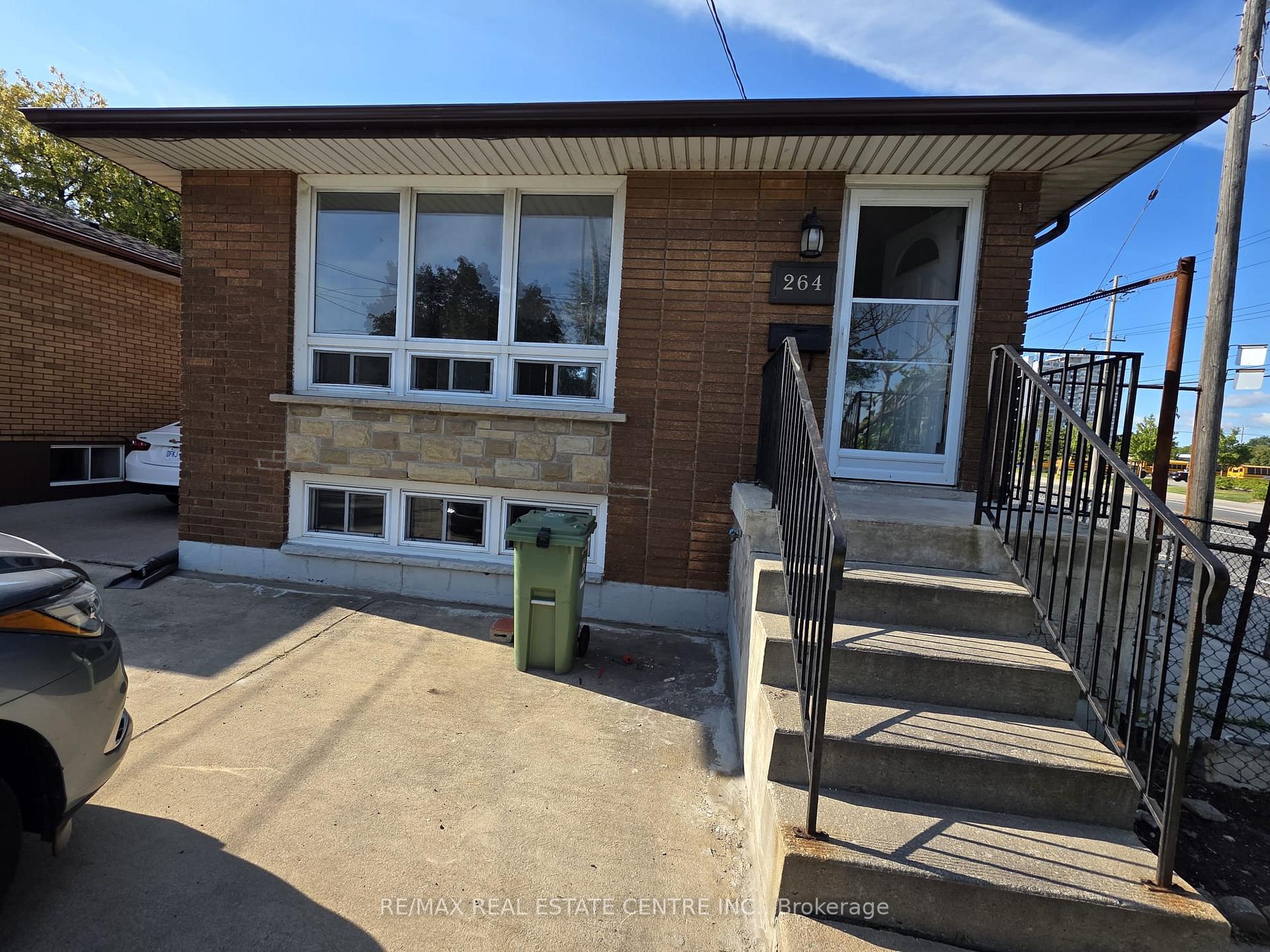 Front of 264 Vansitmart Avenue