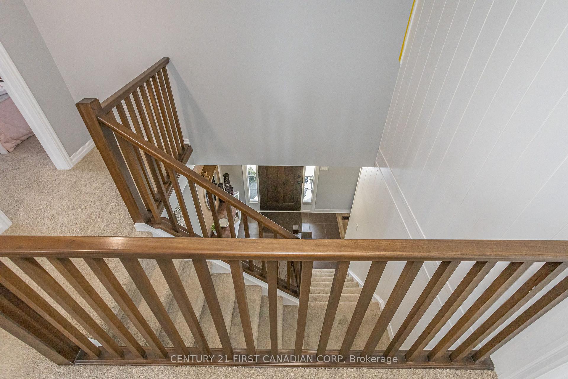 Photo 20 of 154 Watson Street, Lucan Biddulph, Lucan — HOMEH