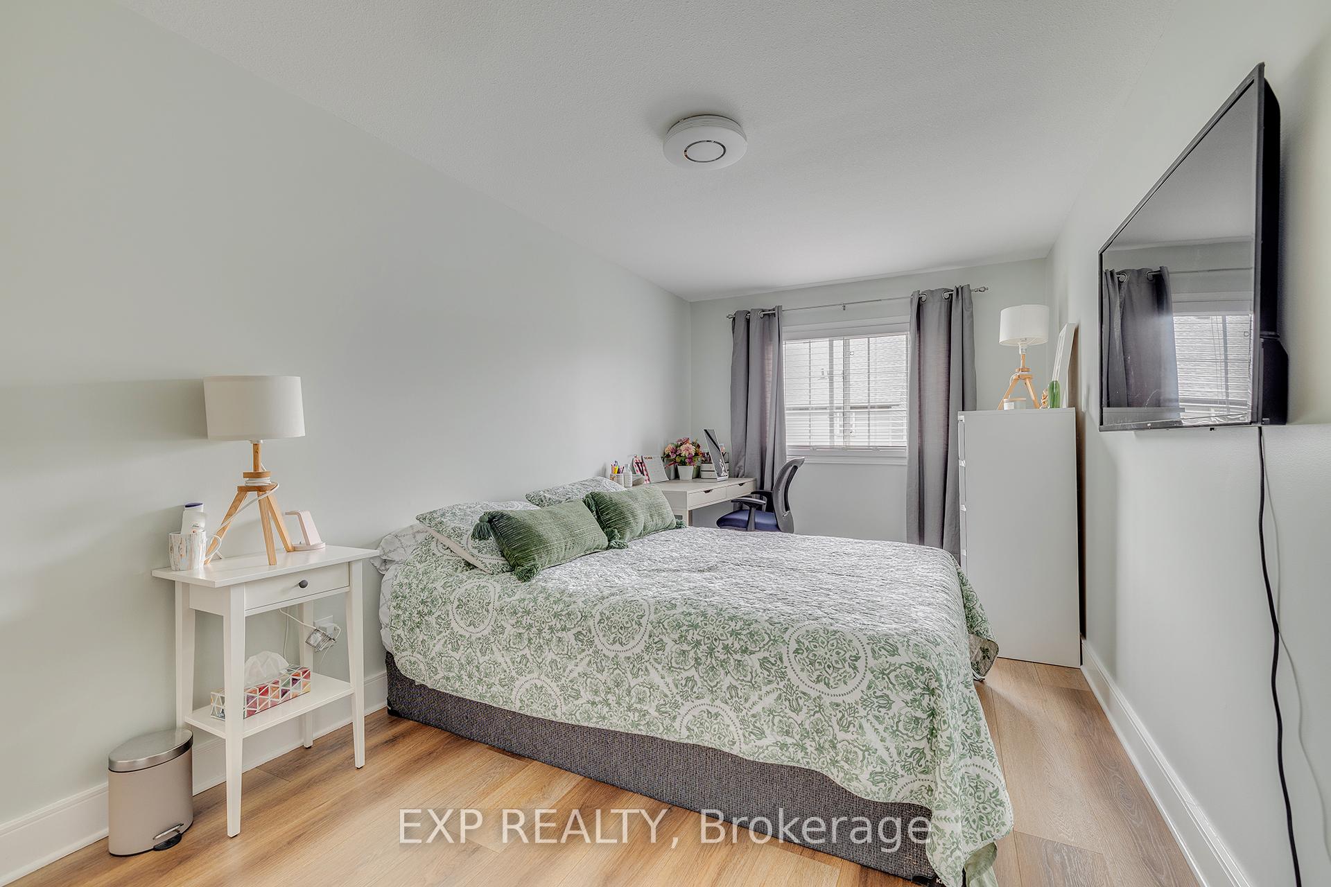 Photo 17 of 220 Prosperity Drive, Kitchener — HOMEH