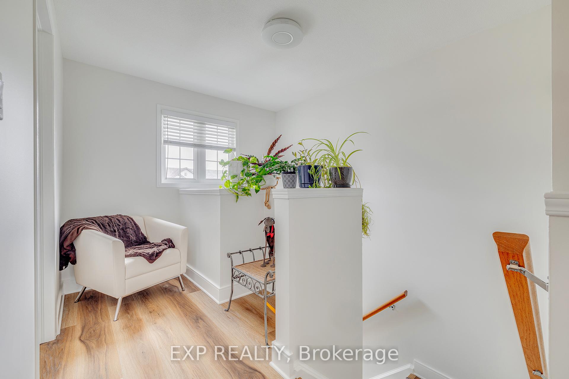 Photo 20 of 220 Prosperity Drive, Kitchener — HOMEH