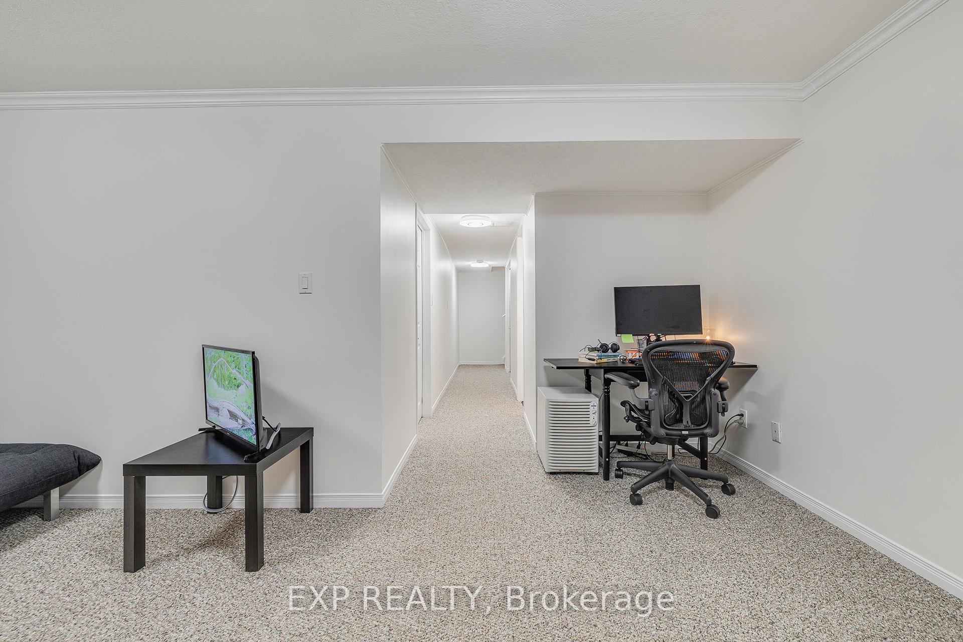 Photo 23 of 220 Prosperity Drive, Kitchener — HOMEH