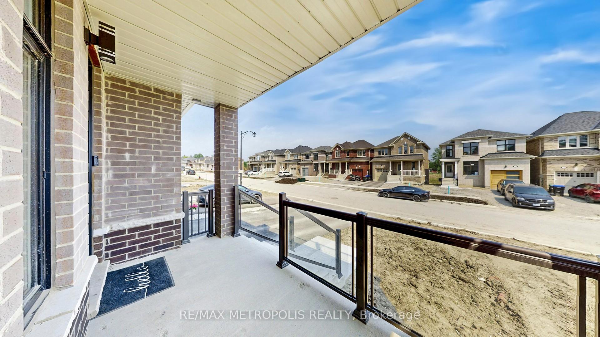 Photo 4 of 1315 Davis Loop, Innisfil, Lefroy — HOMEH